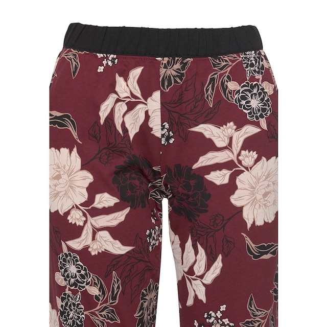 ♕ s.Oliver Pyjama, (2 tlg., 1 Stück), im Blumen-Dessin mit Streifen-Details  versandkostenfrei kaufen
