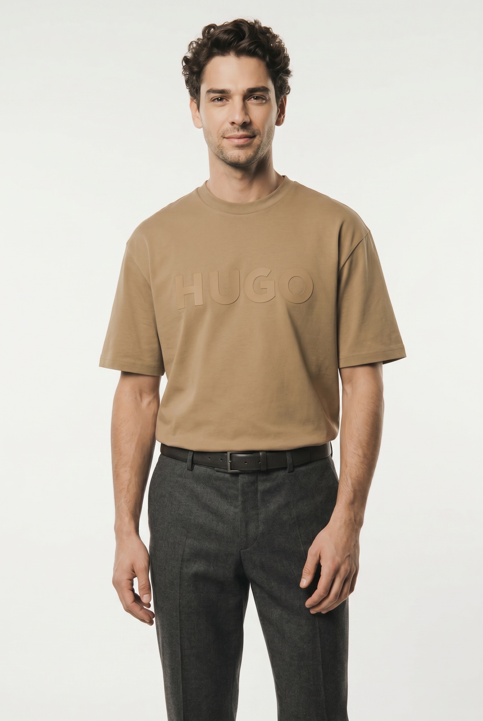 HUGO T-shirt »Dinkee« Coupe oversize, coton pur, impression logo