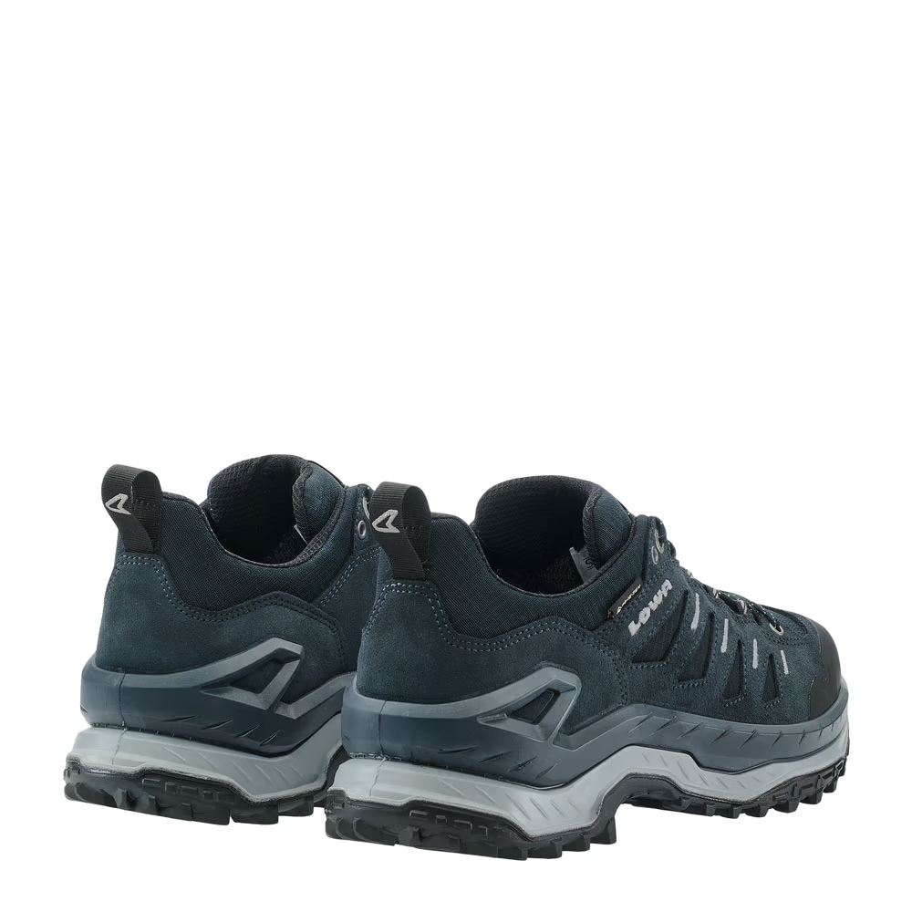 Lowa Chaussure de randonnée »INNOVO GORE-TEX® LO«  imperméable, coupe-vent, respirant grâce à la membrane GORE-TEX