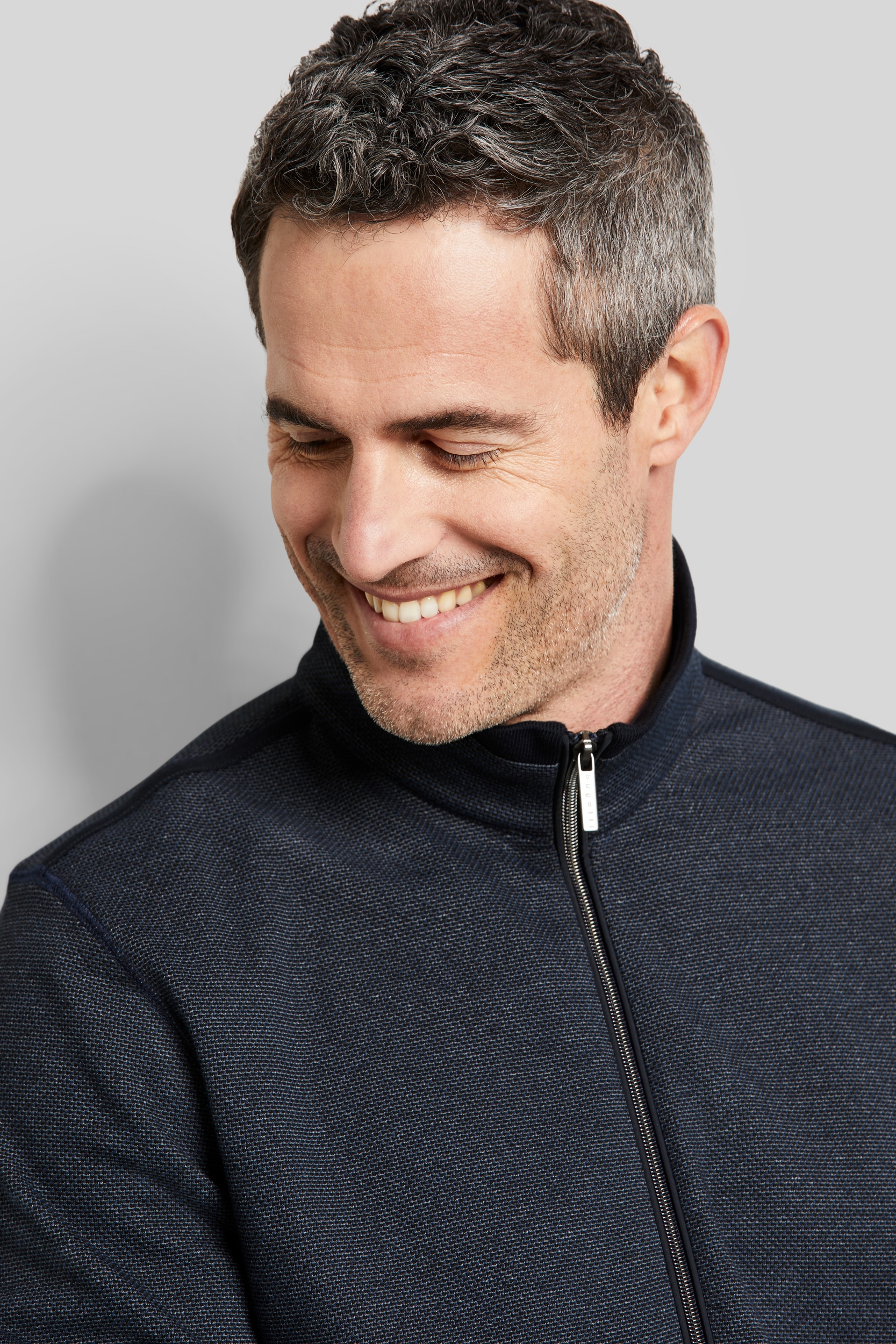 bugatti Sweatjacke, mit Eingrifftaschen