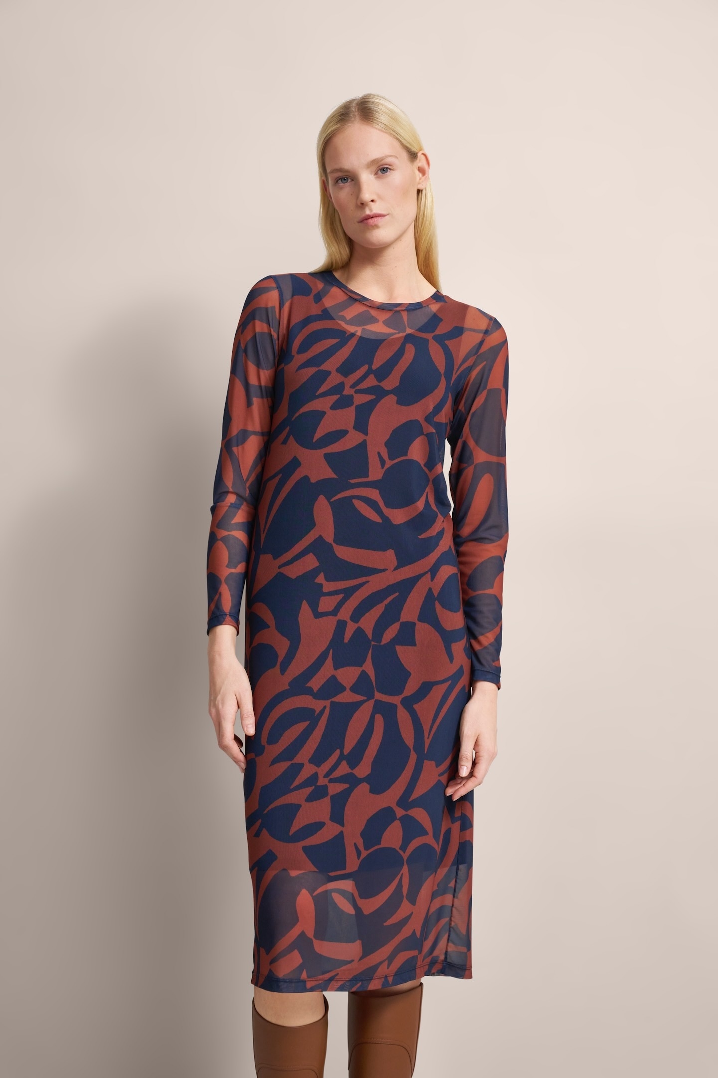 Image of bugatti Blusenkleid mit Rundhalsausschnitt