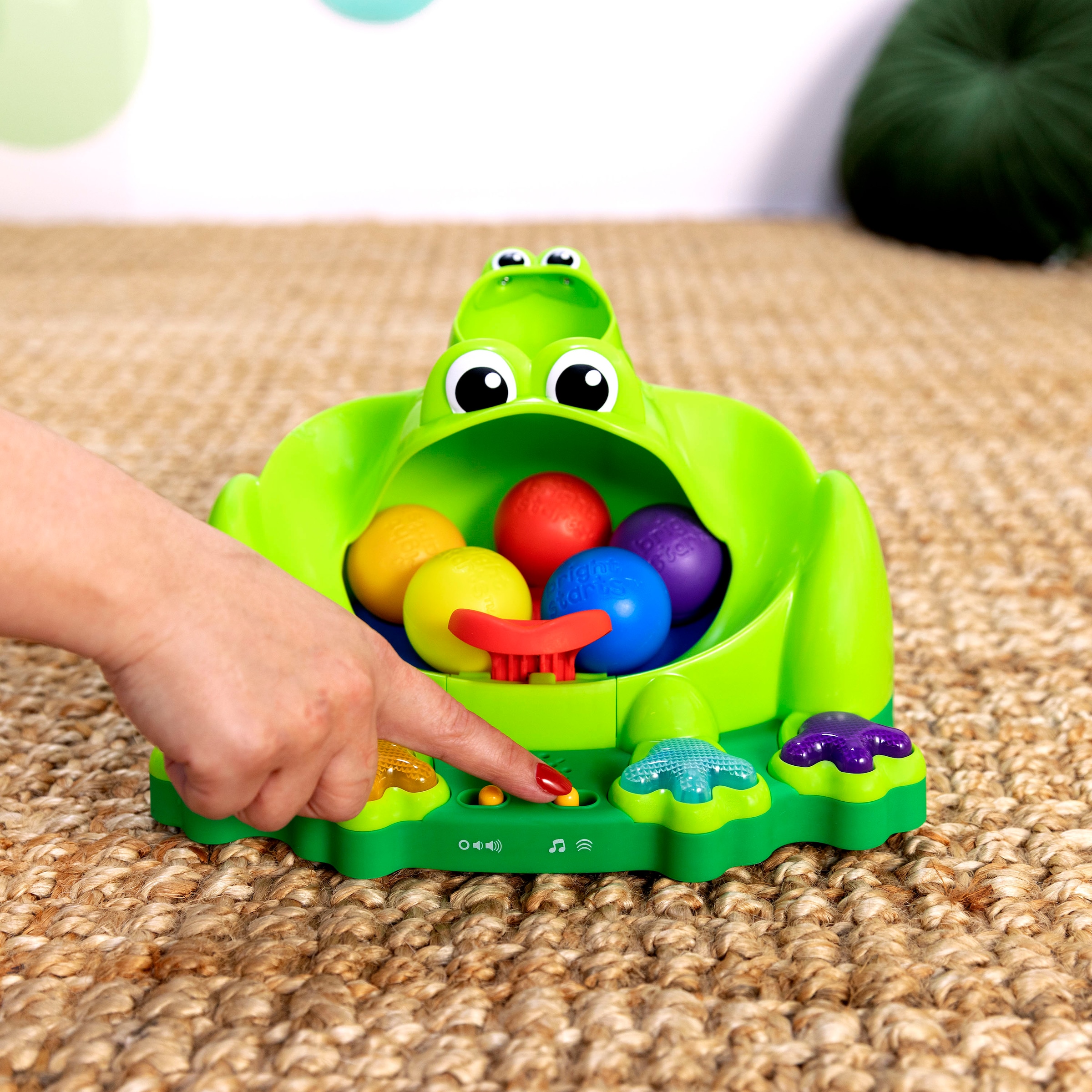 Bright Starts Jouets éducatifs »Poppin' Ball Frog Ball Play Toy« mit Licht und Sound