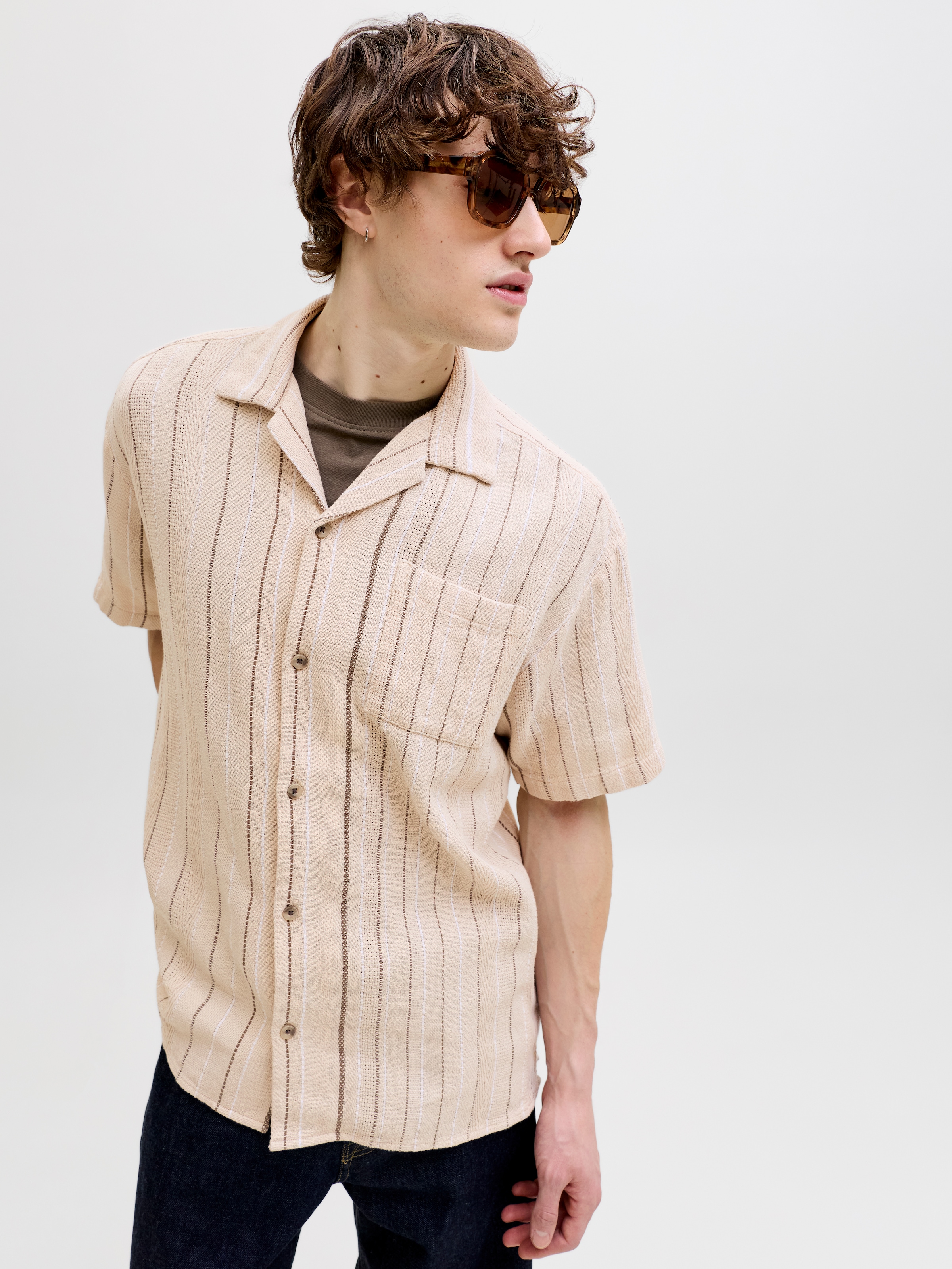 Jack & Jones Chemise à manches courtes »JJEBRADLEY STRIPED RESORT SHIRT SS LN« Baumwolle, loose fit