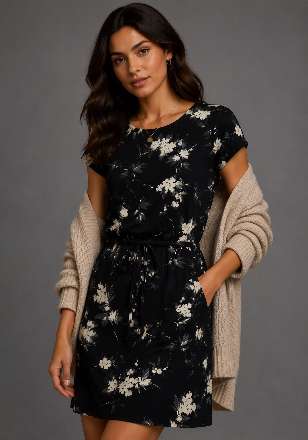 Image of Laura Scott Jerseykleid festlich, Minikleid, feminin, aus Viskosemischung, Kurzarm