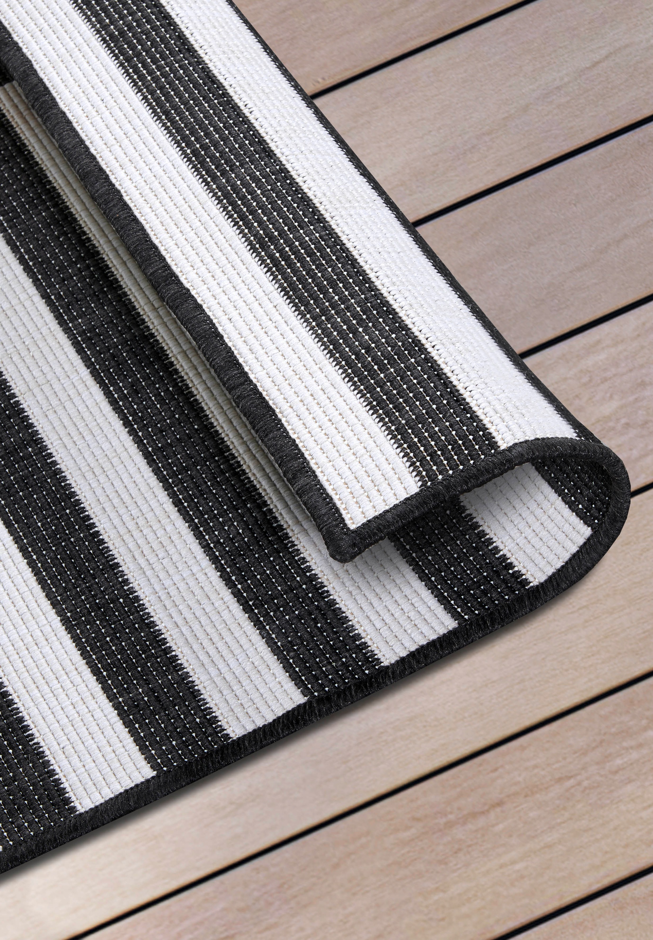 my home Teppich »Viela  Outdoor Wendeteppich, auch als Läufer erhältlich«, rechteckig, 5 mm Höhe, schwarz weiss, Flachgewebe, Balkon, Wohnzimmer, In-Outdoor, wasserfest