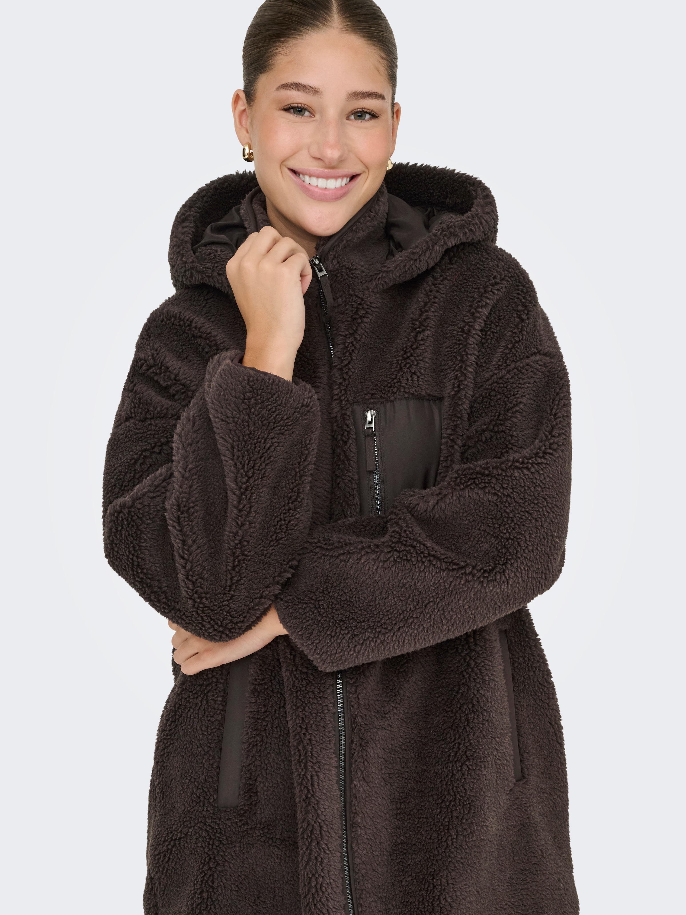 ONLY Plüschjacke »ONLSASCHA SHERPA JACKET LIFE OTW NOOS« mit Kapuze Kunstfaser, regular fit