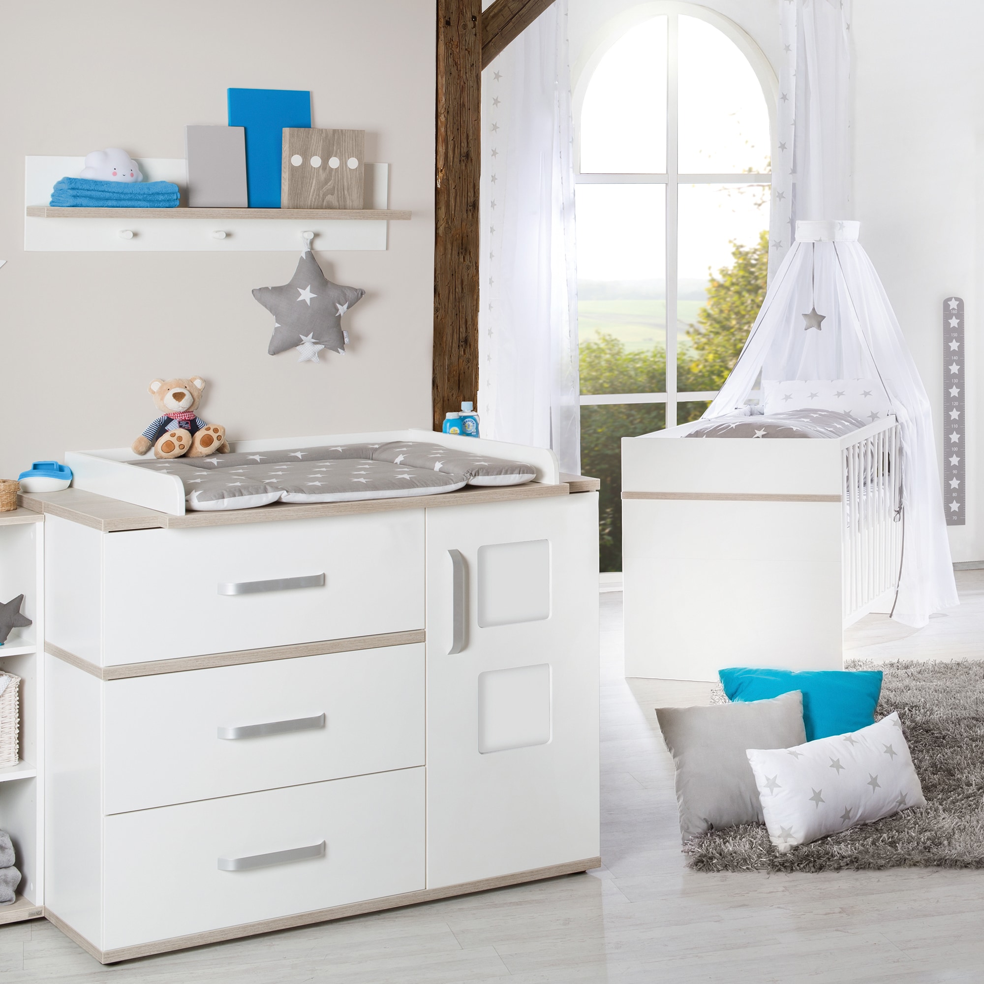 roba® Babymöbel-Set »Moritz«, (Spar-Set, 2 St., Kinderbett, Wickelkommode), mit... kaufen