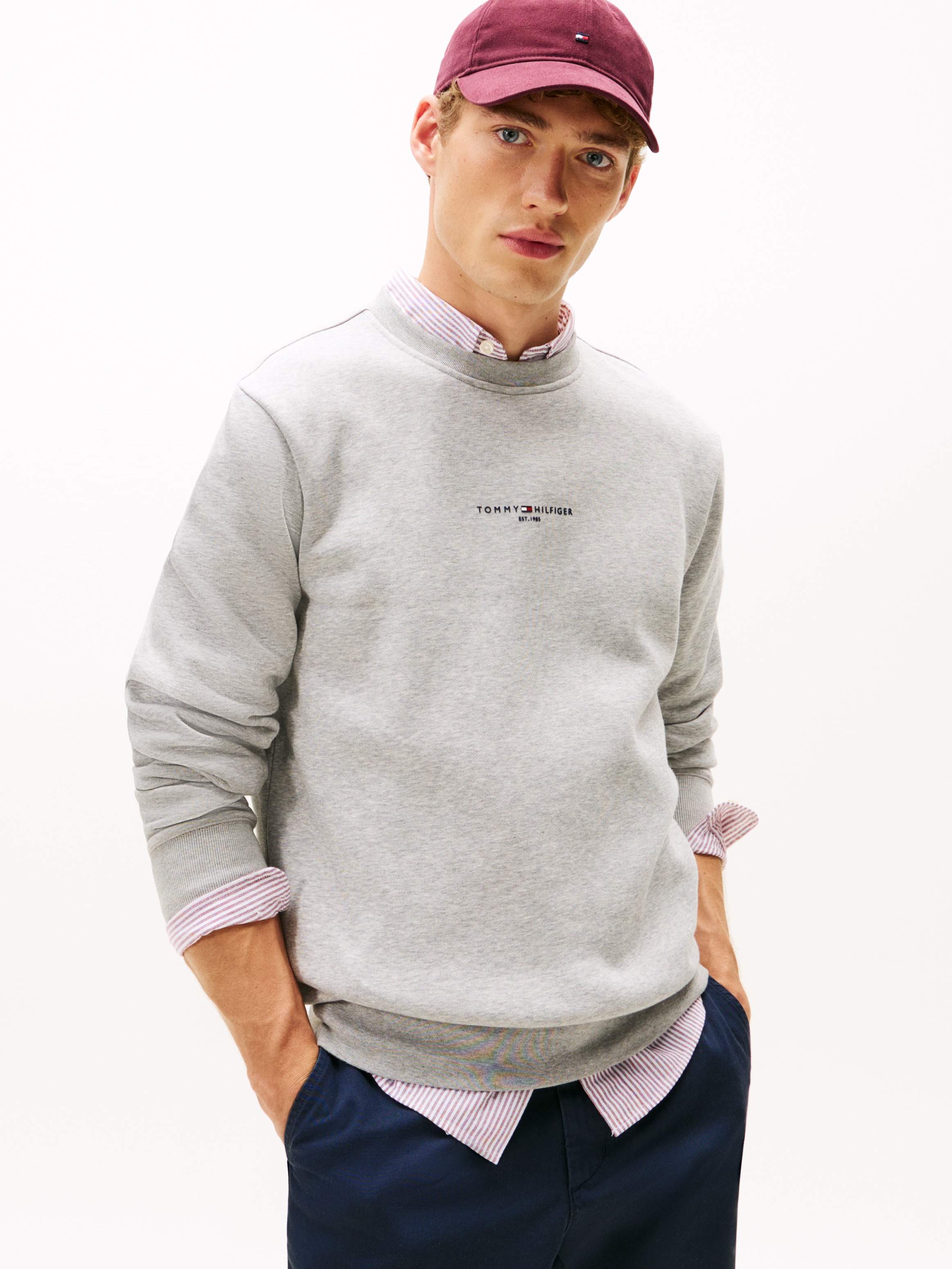 Image of Tommy Hilfiger Sweatshirt "TOMMY LOGO TIPPED CREWNECK"