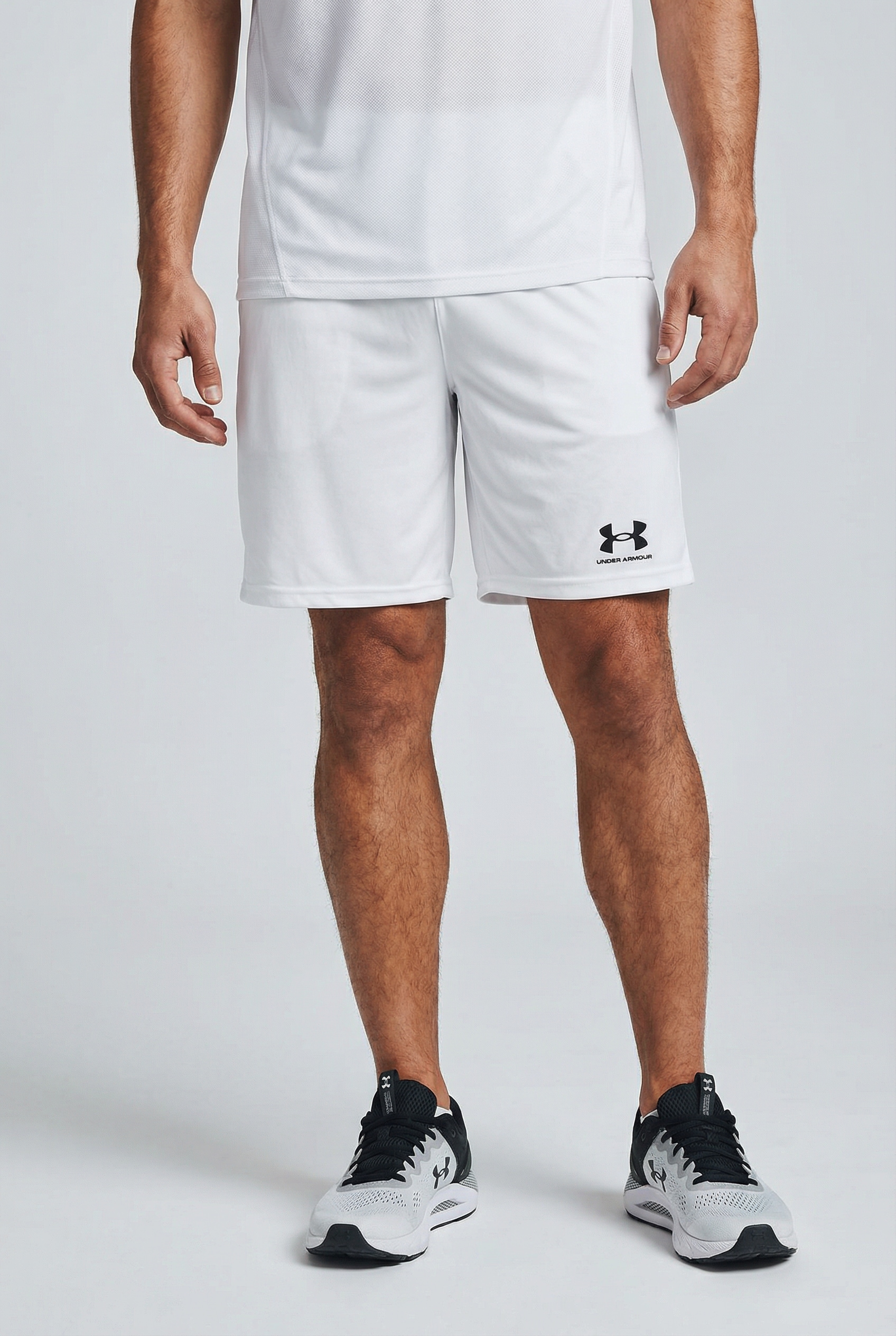 Image of Under Armour Shorts "UA M CHALLENGER CORE SHORT" sportlicher Stil, für vielseitige Aktivitäten, leichtes Material