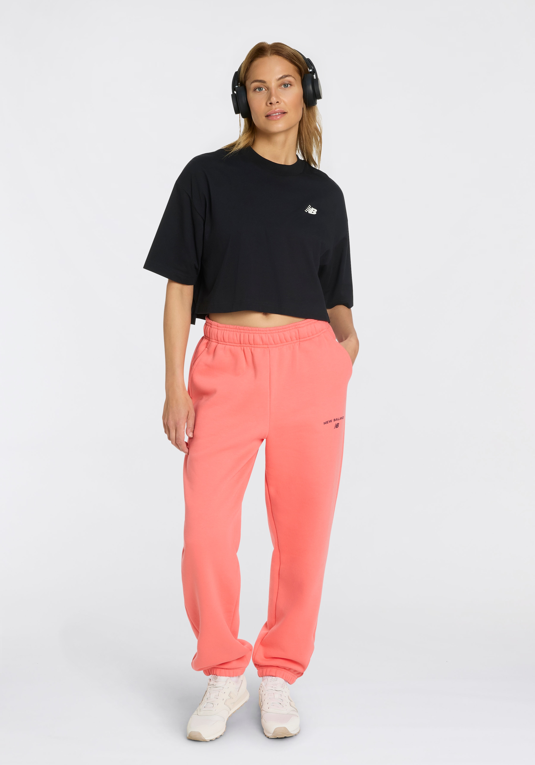 New Balance T-Shirt »Reimagined Oversized Waist T-Shirt«