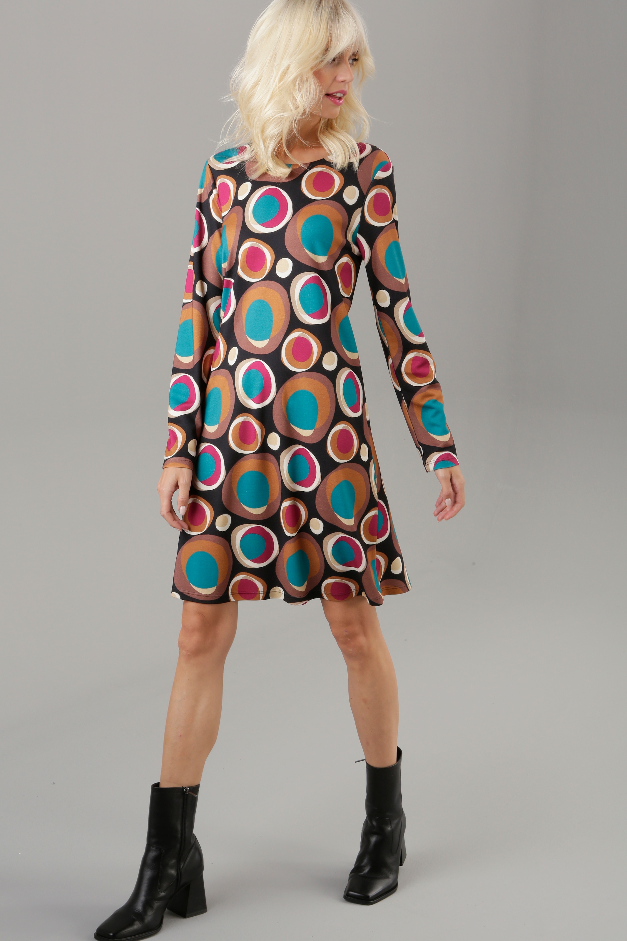 ♕ Aniston SELECTED Jerseykleid, leichter in versandkostenfrei auf A-Linien-Form