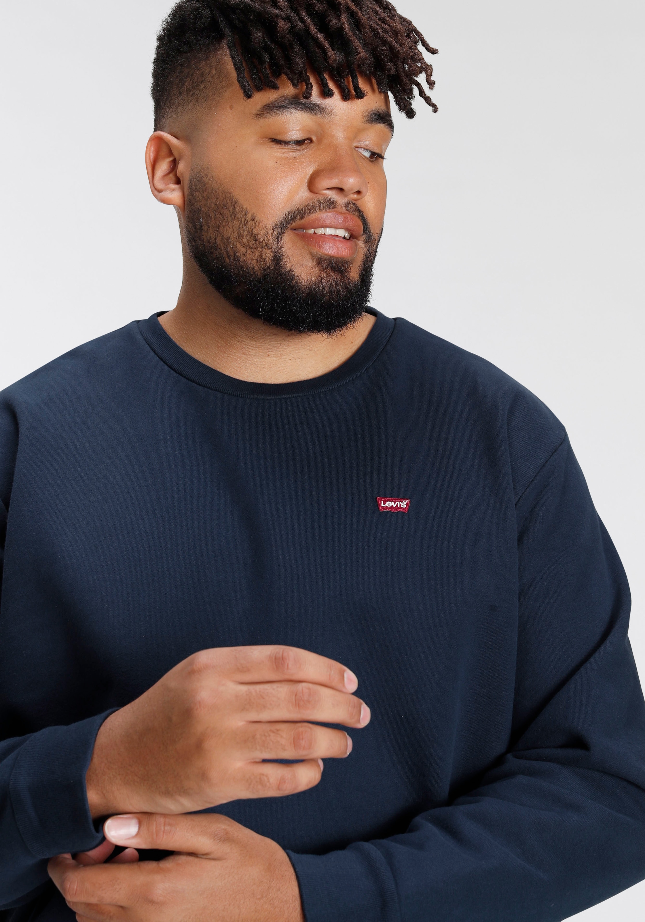 Levi's® Plus Sweatshirt »BIG ORIGINAL HM CREW«, mit Batwing-Logobadge