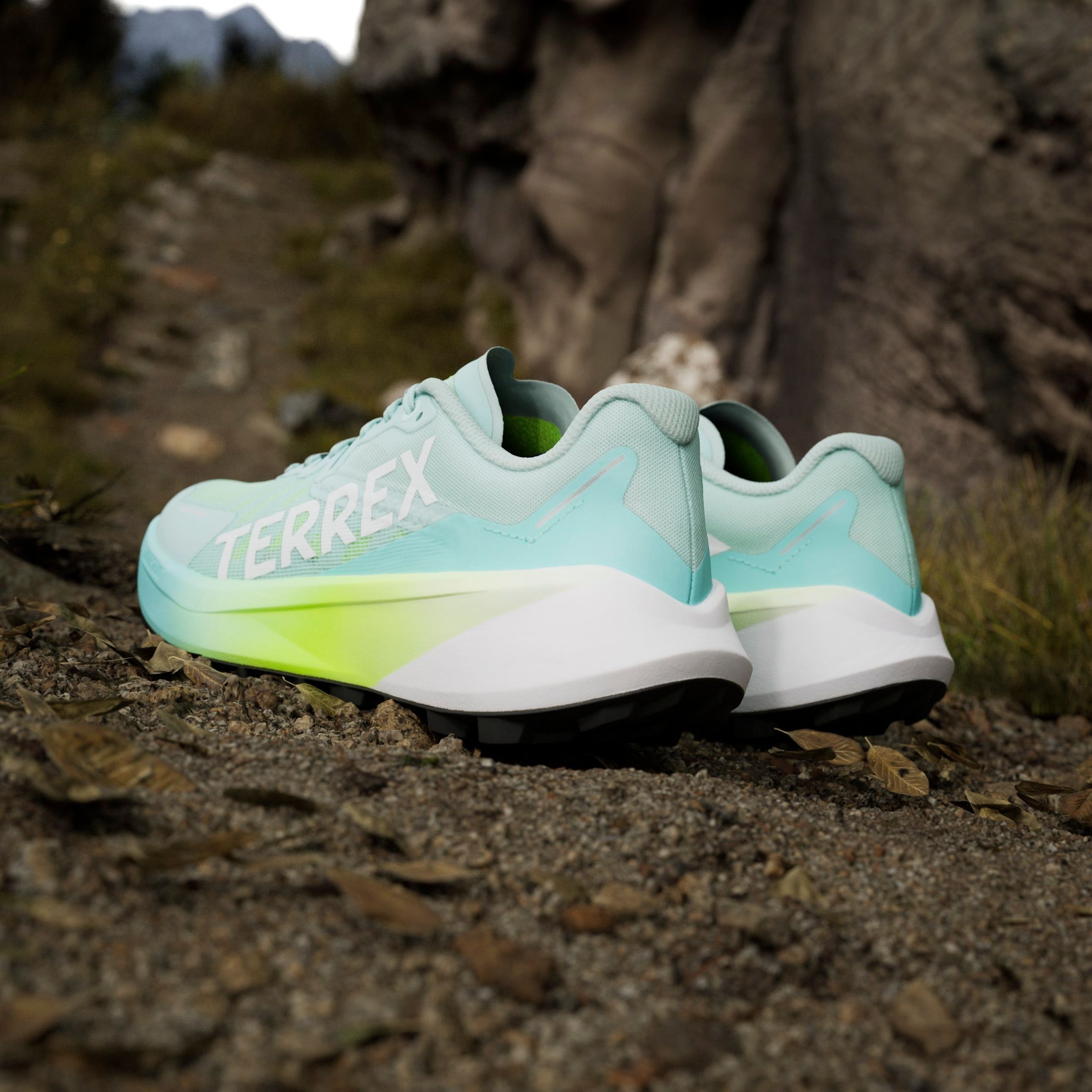 adidas TERREX Trailrunningschuh »TERREX AGRAVIC 3 TRAILRUNNING«