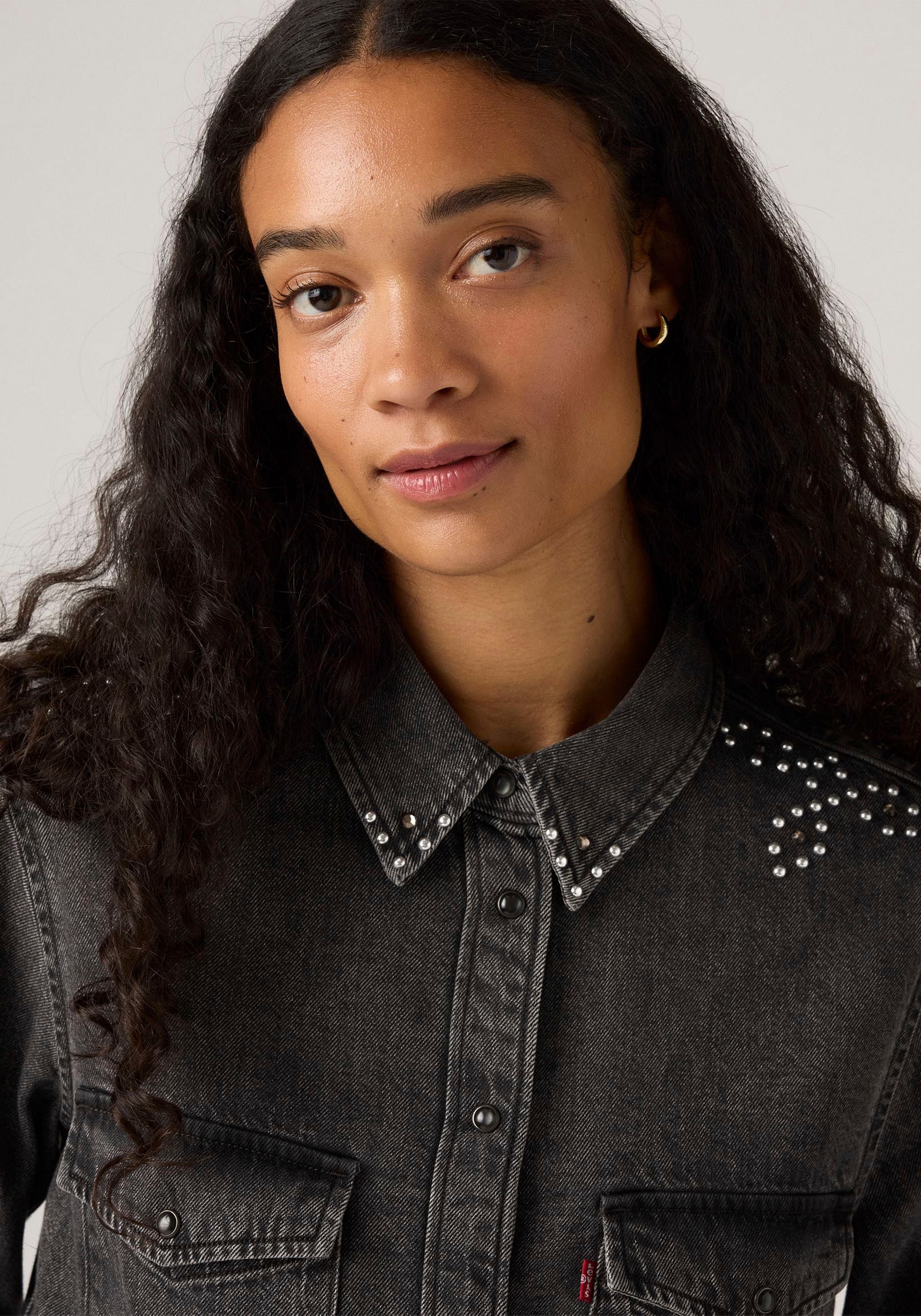 Levi's® Jeansbluse »ESSENTIAL WESTERN« mit Brusttaschen mit Druckknöpfen