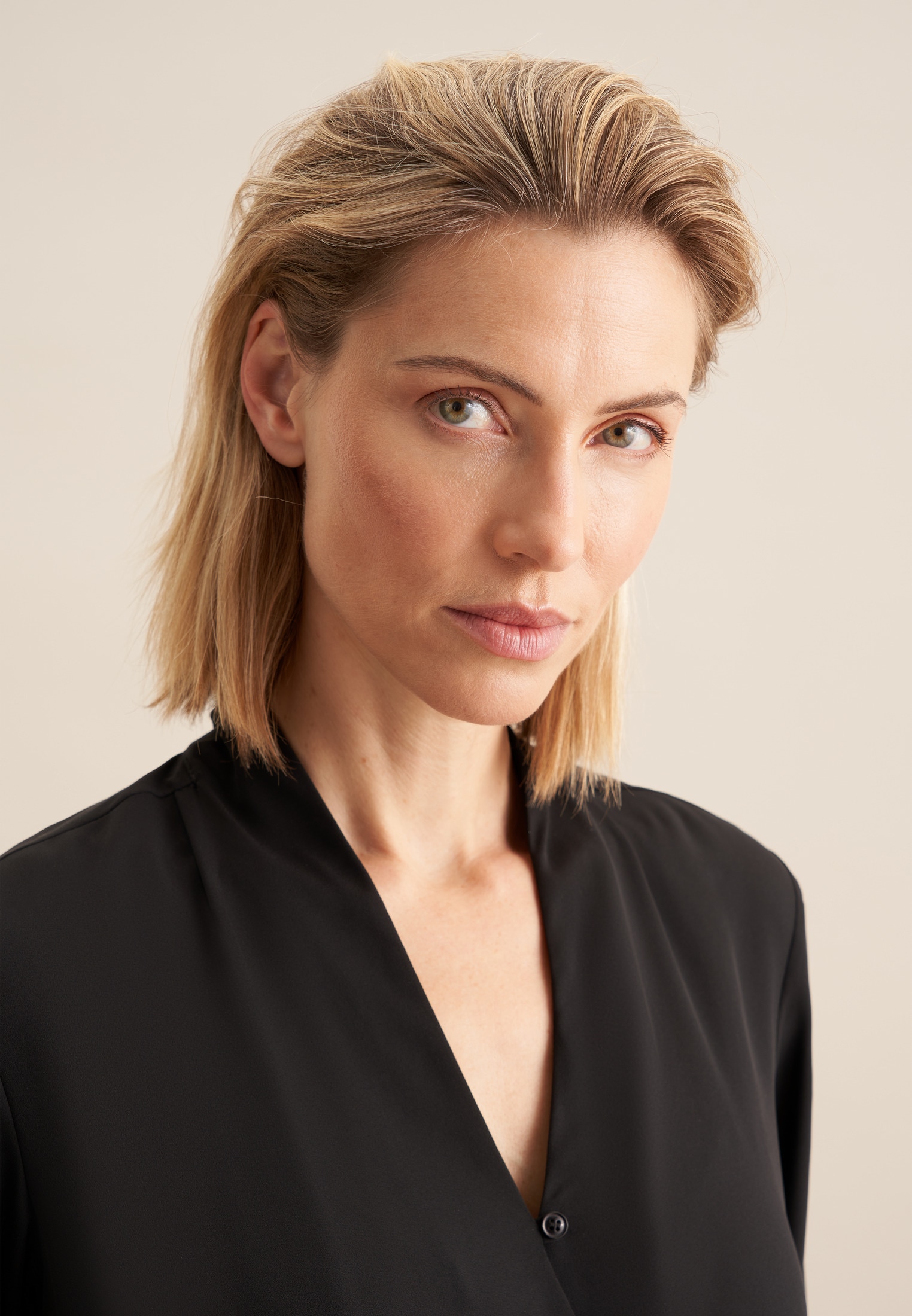seidensticker Wickelbluse »Schwarze Rose«, Langarm V-Neck Uni