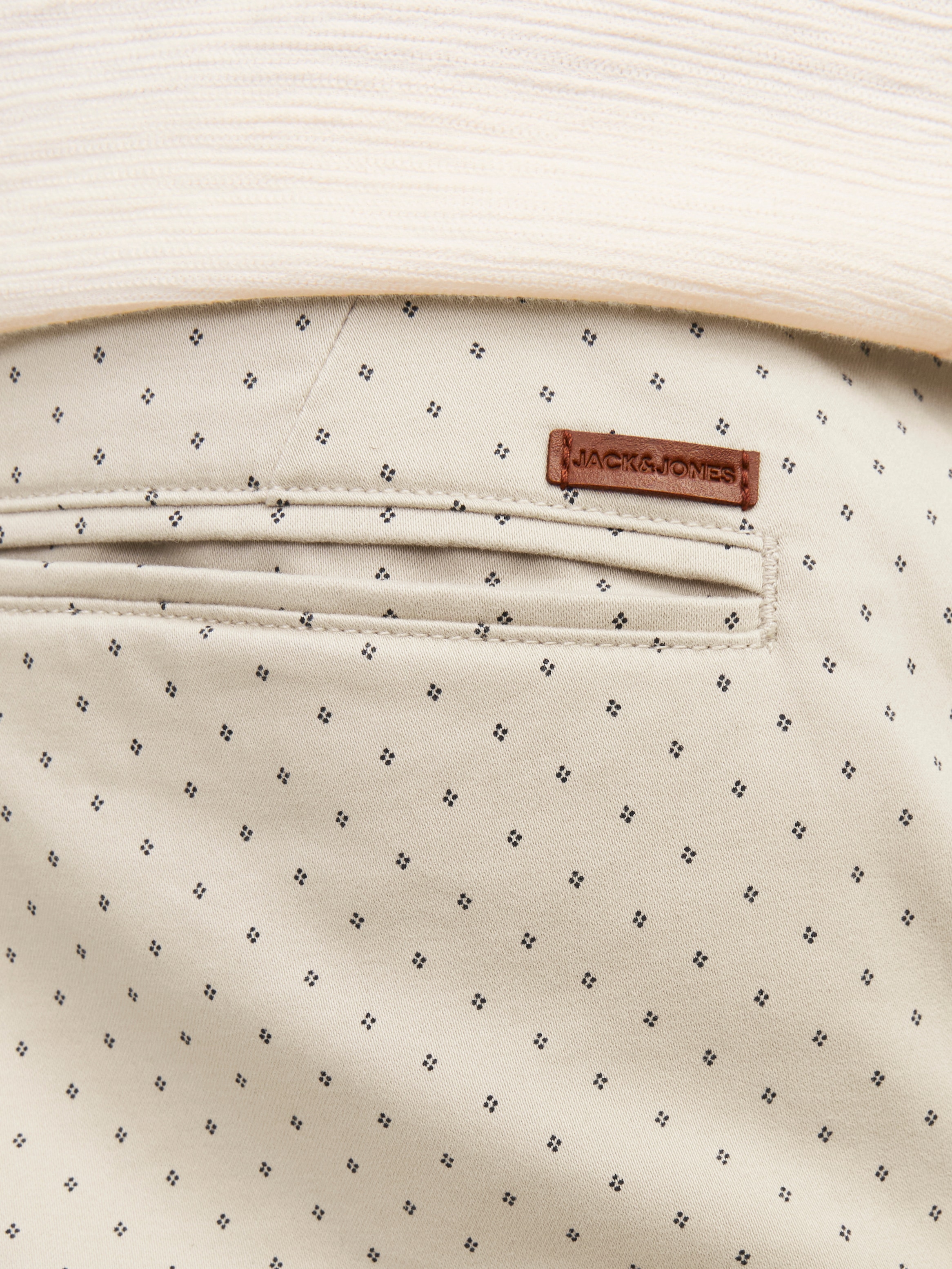 Jack & Jones Chinoshorts »JPSTBOWIE JJSHORT SA«