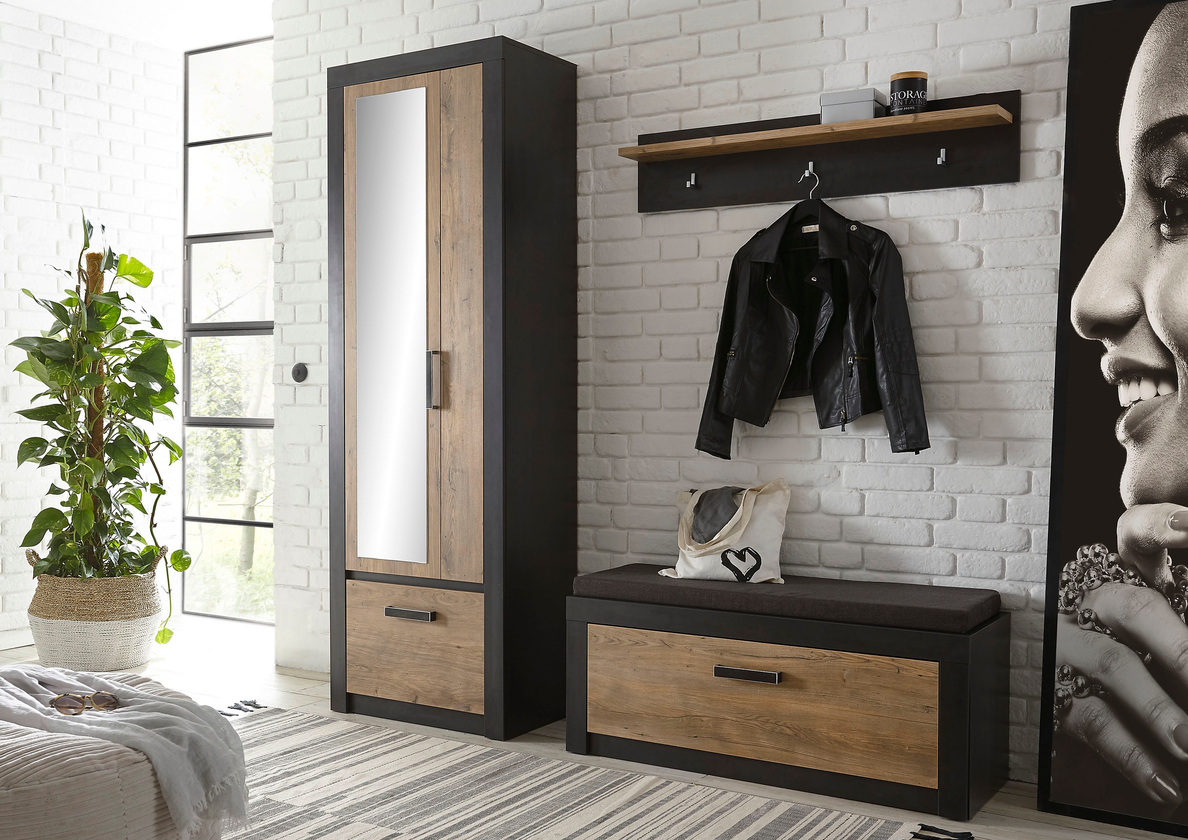 Image of my home Garderoben-Set »BRÜGGE«, (Komplett-Set, bestehend aus Garderobenschrank mit Spiegel, Garderobenbank und -paneel), mit einer dekorativen Rahmenoptik bei Ackermann Versand Schweiz