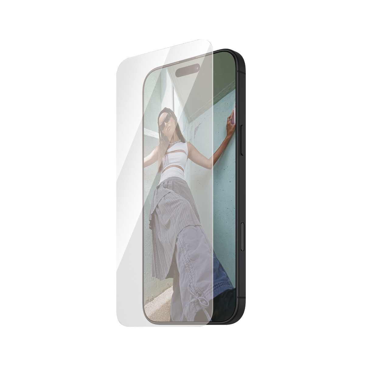 SAFE by PanzerGlass Displayschutzglas »Ultra-Wide Fit Screen Protection«, für Apple iPhone 16 Pro, Displayschutzfolie, Schutzfolie, Bildschirmschutz, kratz- & stossfest