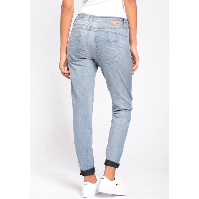 ♕ GANG Relax-fit-Jeans »94Amelie«, in cooler Used Waschung  versandkostenfrei bestellen