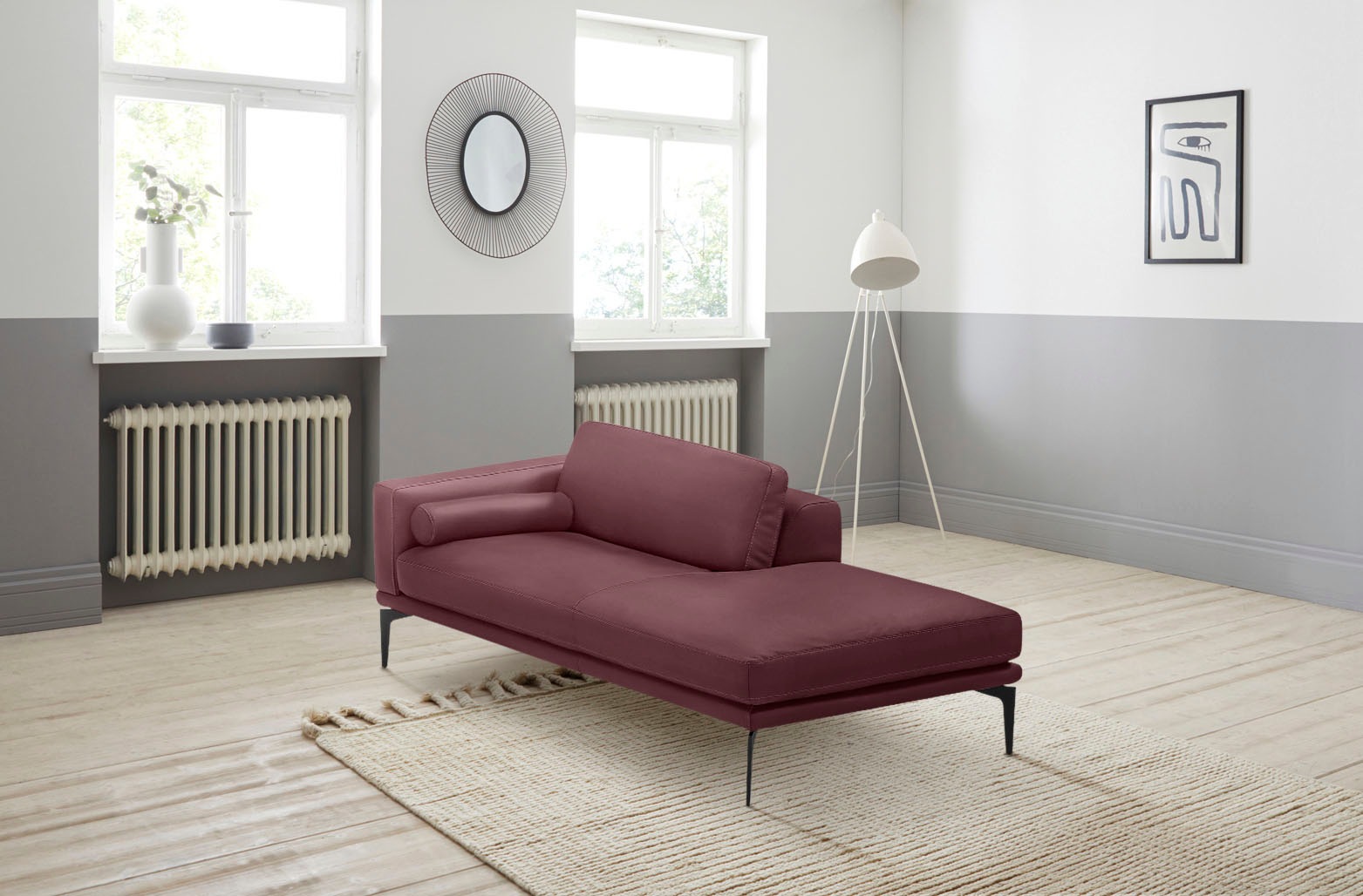 Egoitaliano Ottomane »Masu, Design trifft super Sitzkomfort, mit toller Detailverarbeitung«, Rückenkissen und Armteilrolle für mehr Komfort, mit Metallfüssen