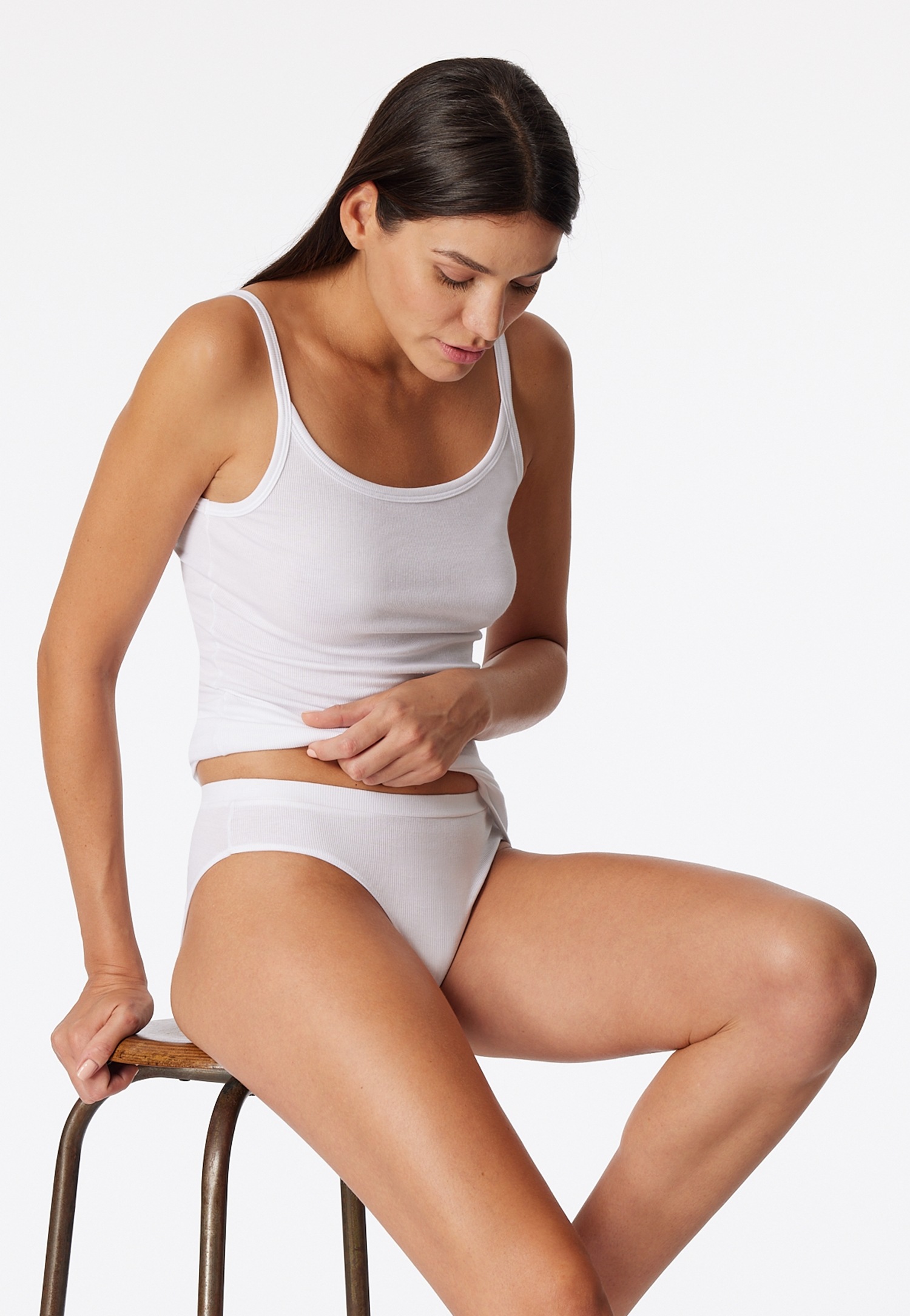 Schiesser Unterhemd »Pure Rib« tiefer Rundhals-Ausschnitt, elastisch, schmale Träger