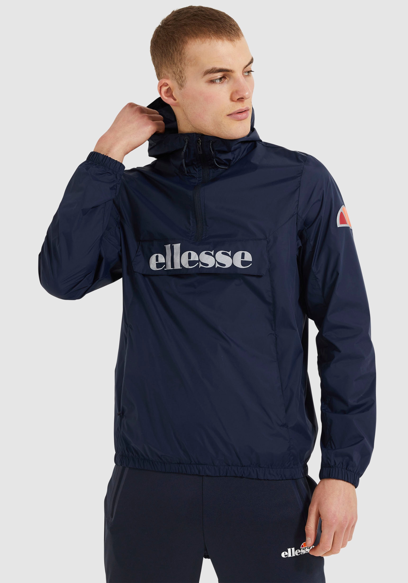 Image of Ellesse Windbreaker "ACERA OH JACKET" mit Kapuze Leichte Übergangsjacke
