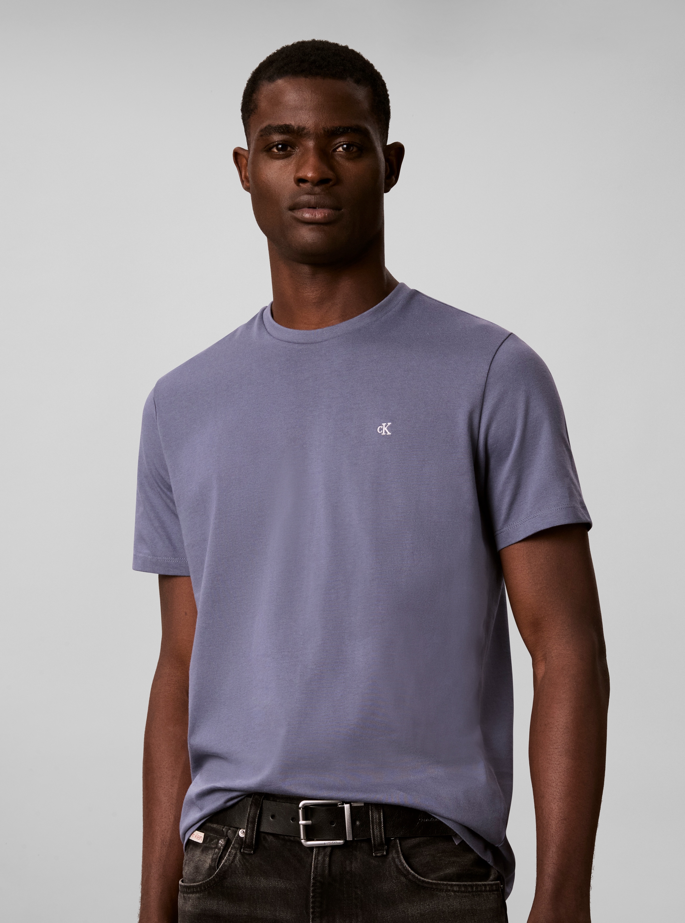 Image of Calvin Klein T-Shirt "CLASSIC MONOGRAM TEE" Regular fit mit Rundhalsausschnitt