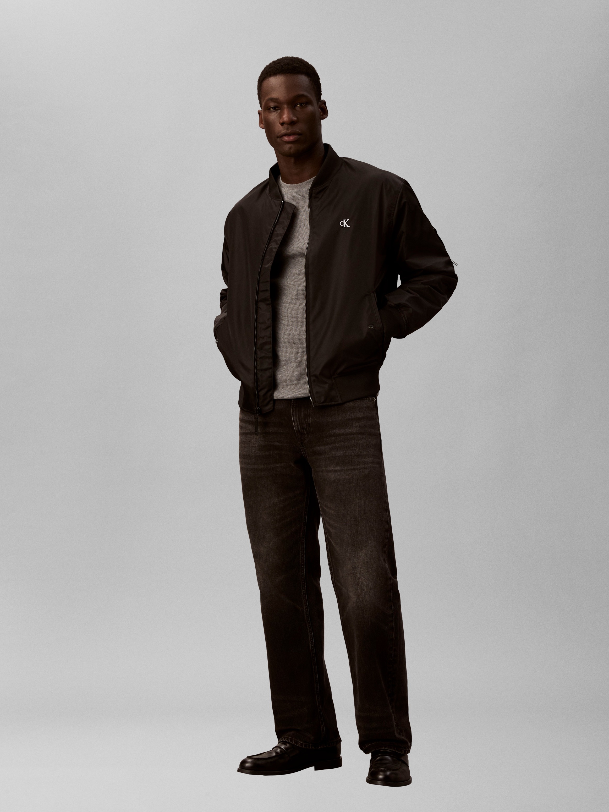 Calvin Klein Jeans T-shirt à manches longues »LS WAFFLE BADGE CREWNK TEE« Mit Rundhalsausschnitt