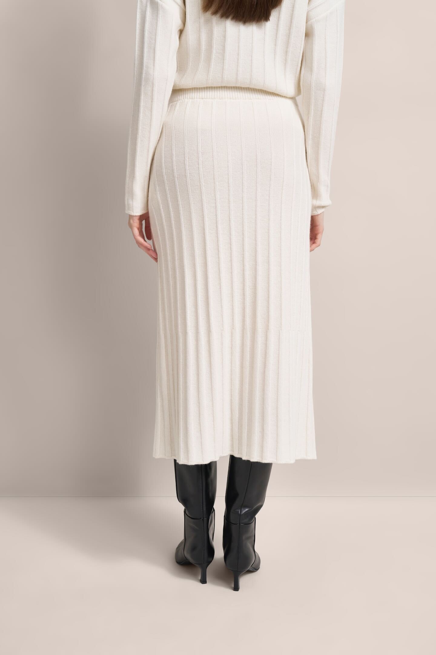 bugatti Jupe en jersey aus einer Kaschmir-Wollqualität