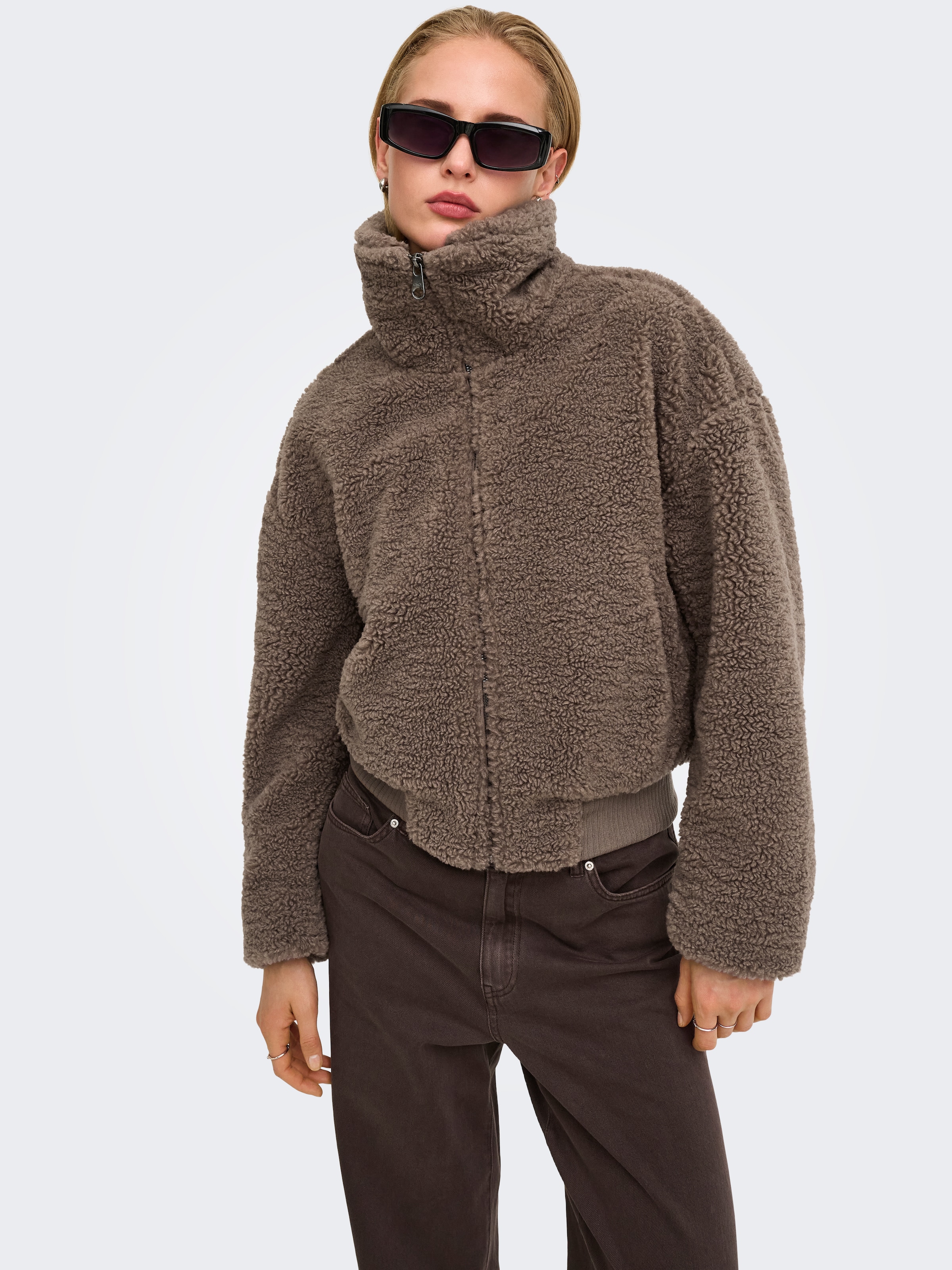 ONLY Veste en peluche »ONLADELE TEDDY BOMBER JACKET OTW« Fibre synthétique, qualité peluche teddy