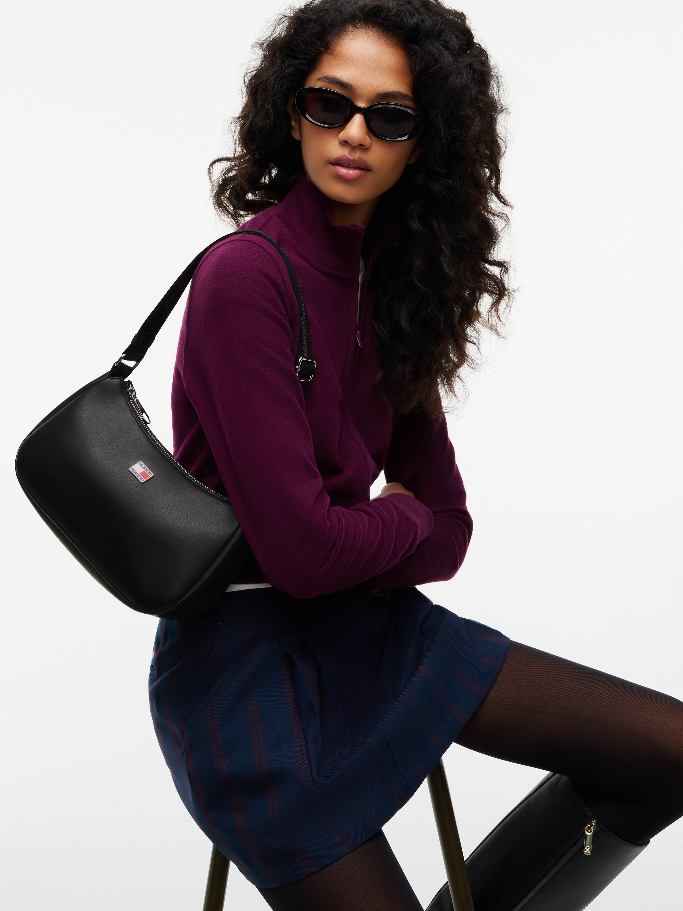 Tommy Jeans Sac à bandoulière »TJW DAILY ELEVATED SHOULDER BAG« Sac à main pour femmes, sac bandoulière avec élément décoratif logo