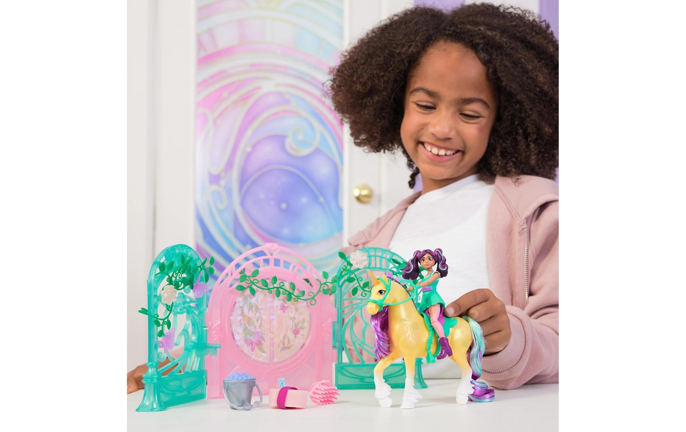 Spin Master Spielwelt »Unicorn Academy Ava und Leaf Stall-Set«