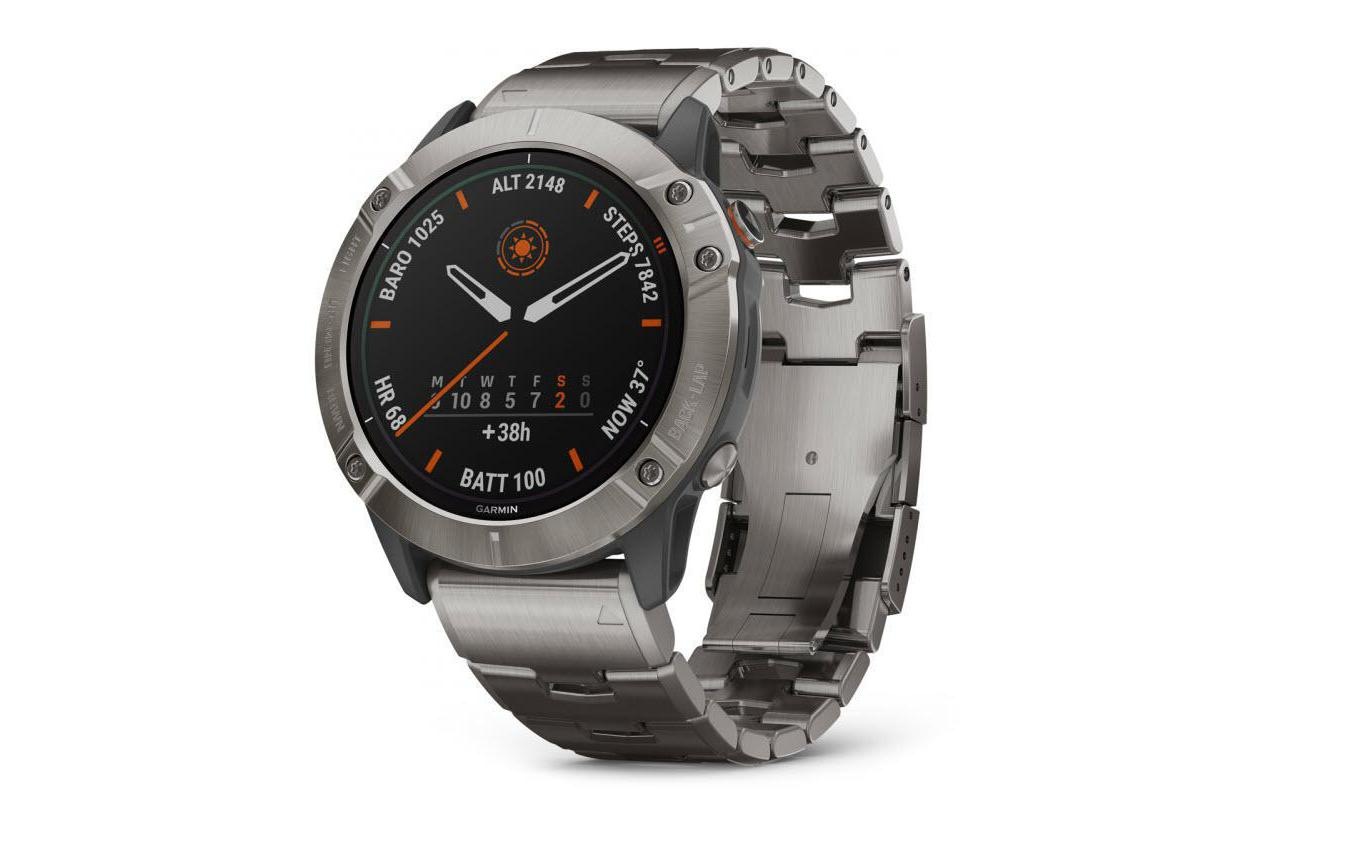 Garmin Fitnessuhr »Pro Solar Titanium Silberfarben« kaufen