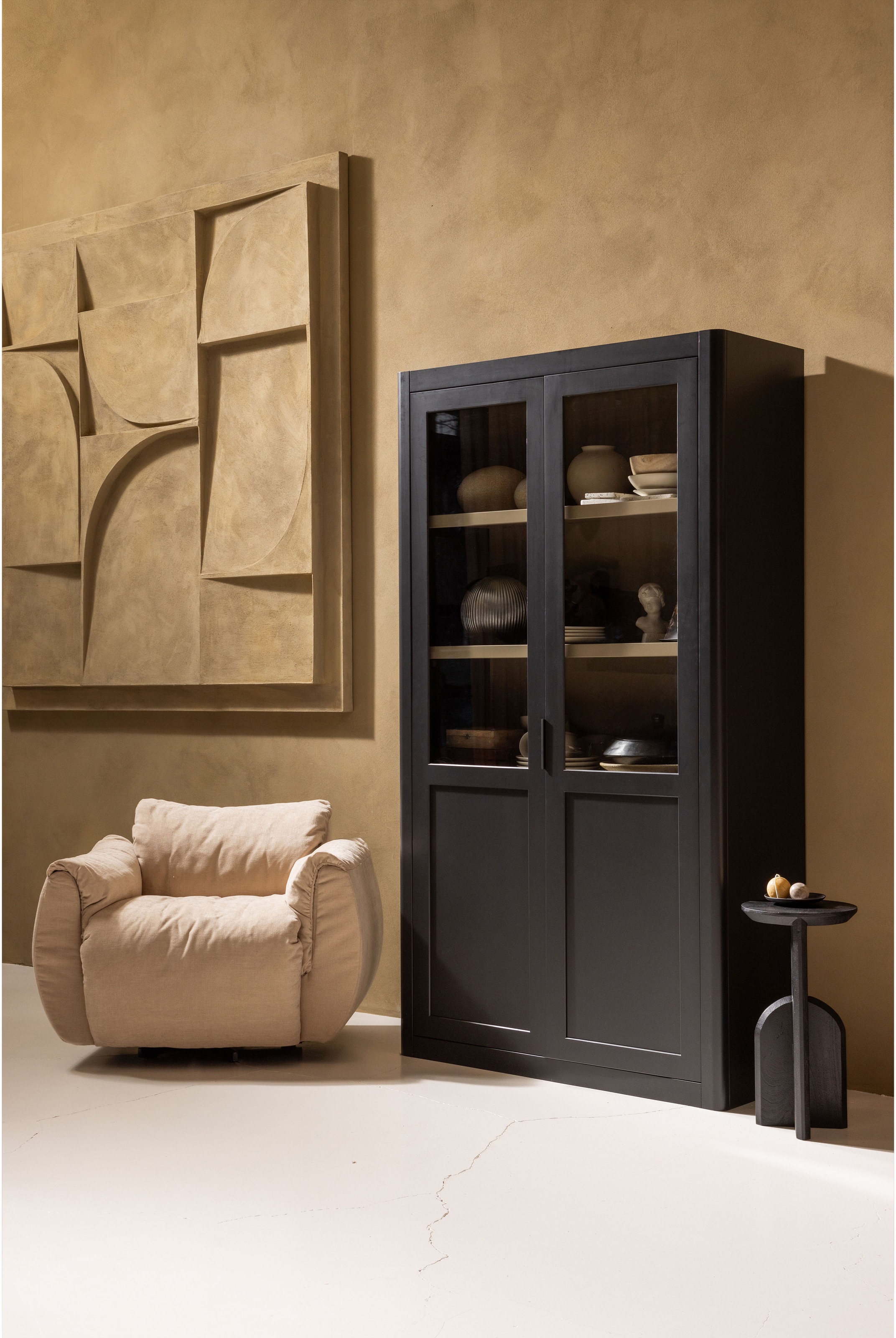 WOOOD Vitrine »Gunnar FSC®-Kiefernholz mit Glasstüren H 217 x B 120 x T 48 cm« Tragkraft 150 kg gesamt, Pfleigleicht, wasserbasierter Schutzlack