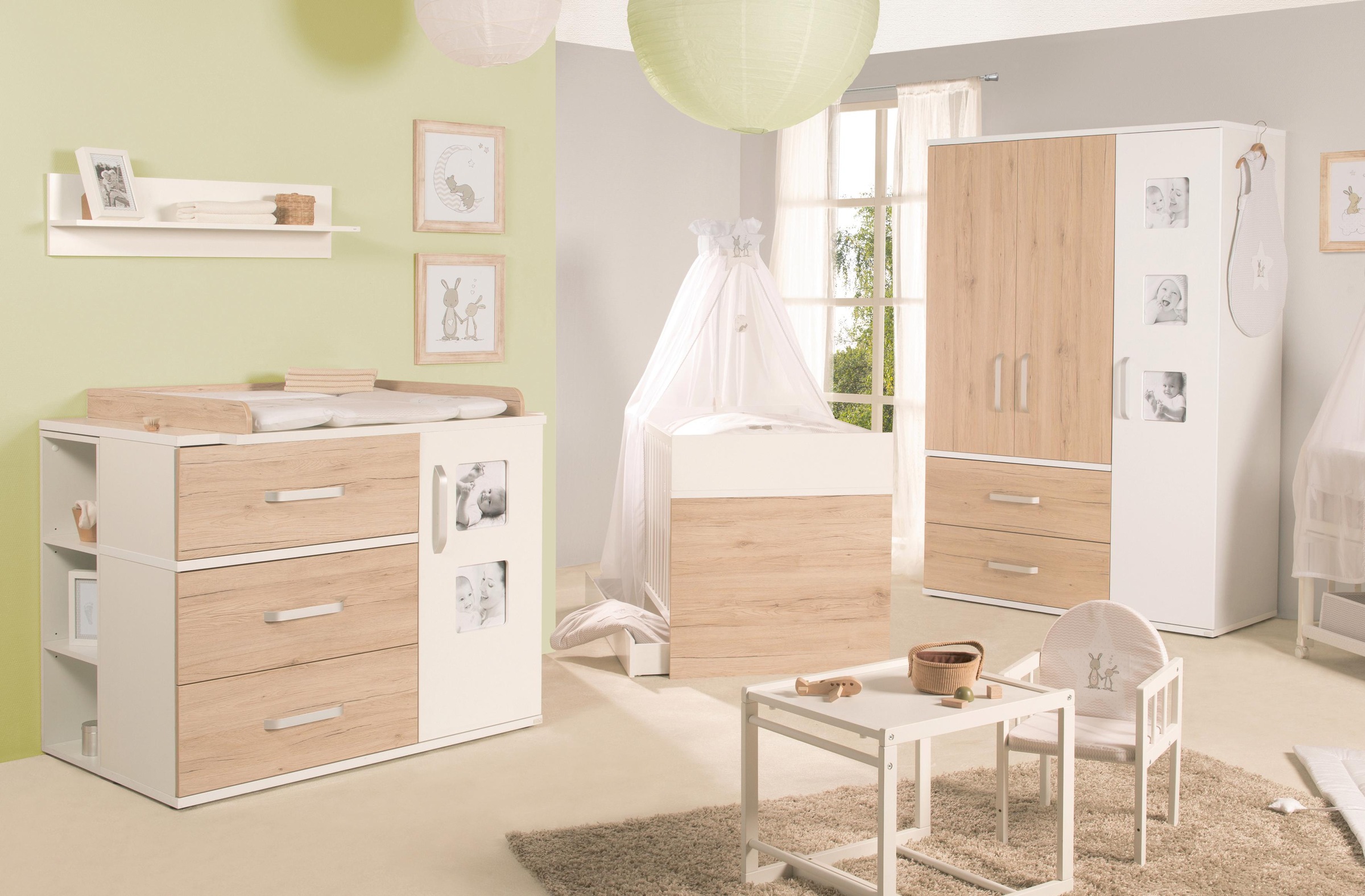 Image of roba® Babyzimmer-Komplettset »Pepe«, (Set, 3 St.), mit Kinderbett, Schrank und Wickelkommode bei Ackermann Versand Schweiz