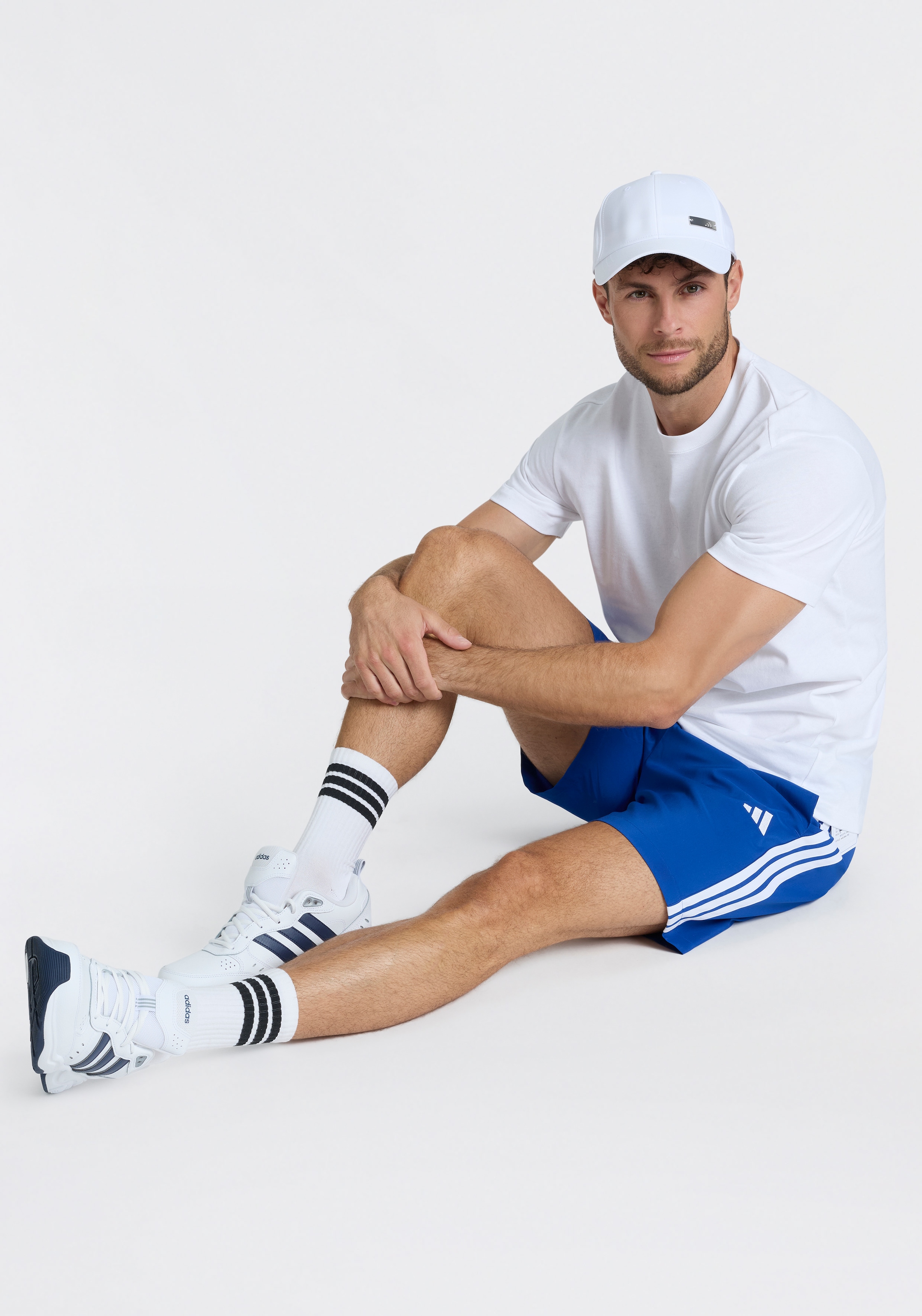 adidas Sportswear Short »ESSENTIALS 3-STREIFEN CHELSEA LITE, GEWEBT«