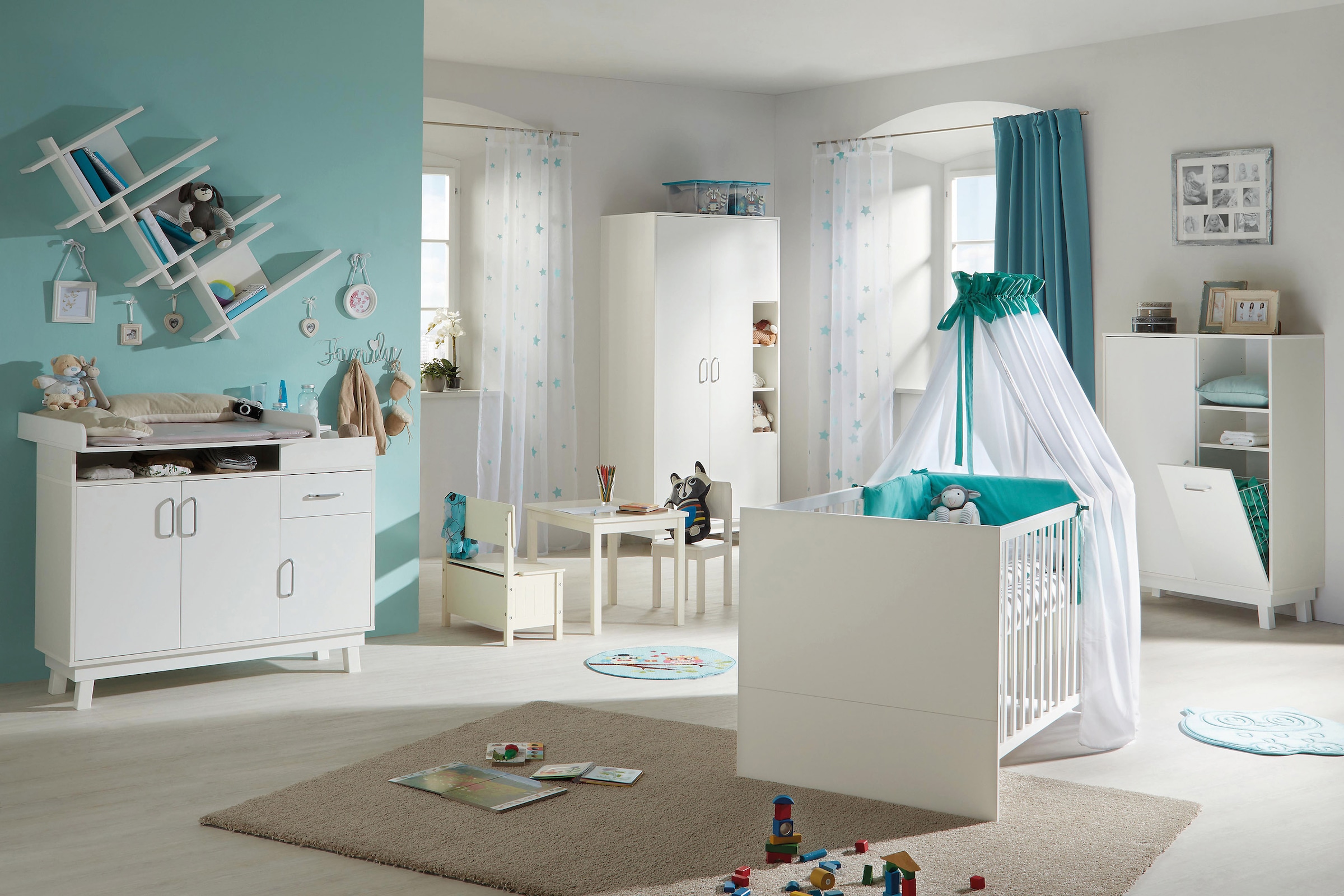 Babyzimmer-Komplettset »Nordic, weiss«, (Set, 3 St., Kinderbett, Wickelkommode,...