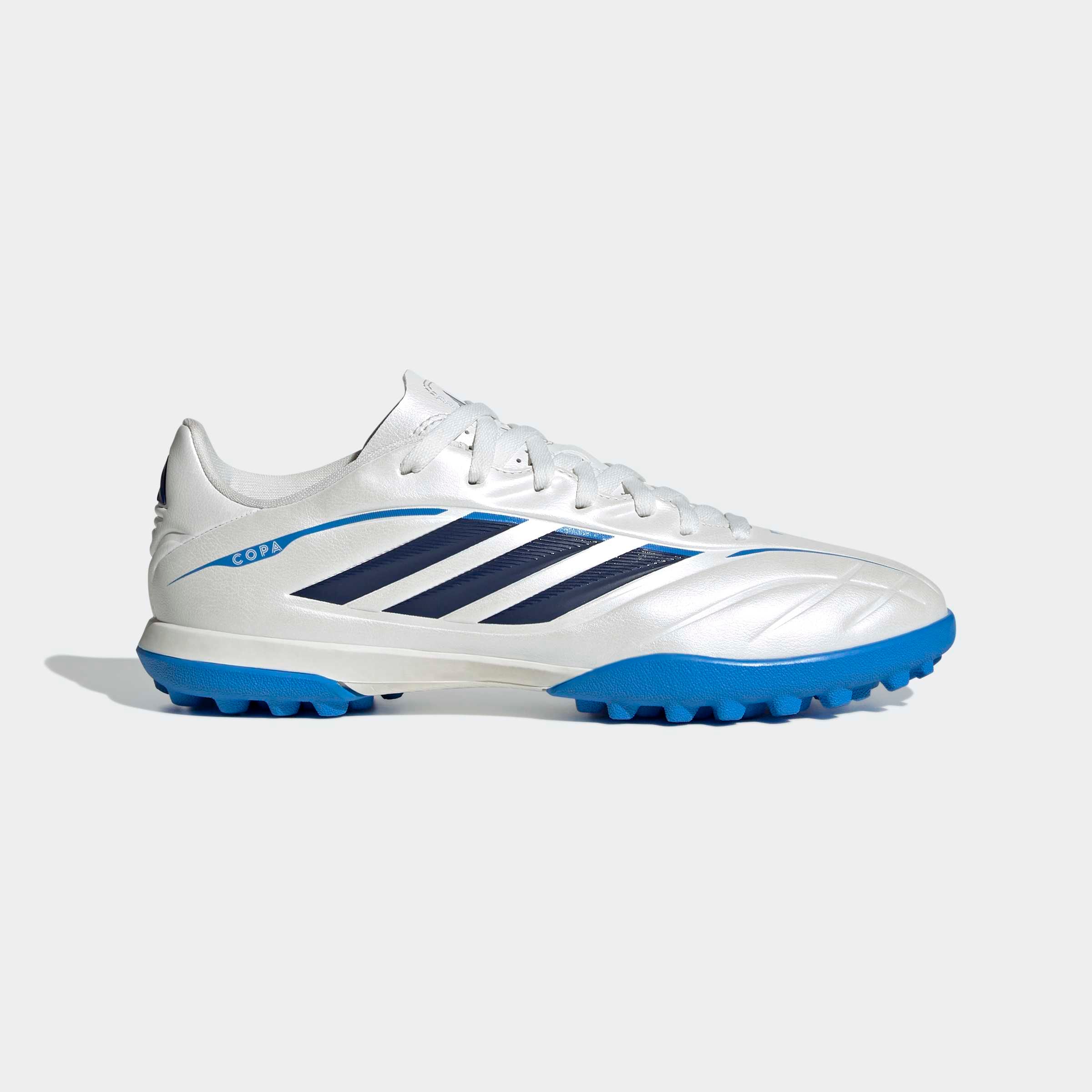 adidas Performance Chaussure de football »COPA PURE IV CLUB KIDS , HYBRIDRASEN«  pour enfants et adolescents
