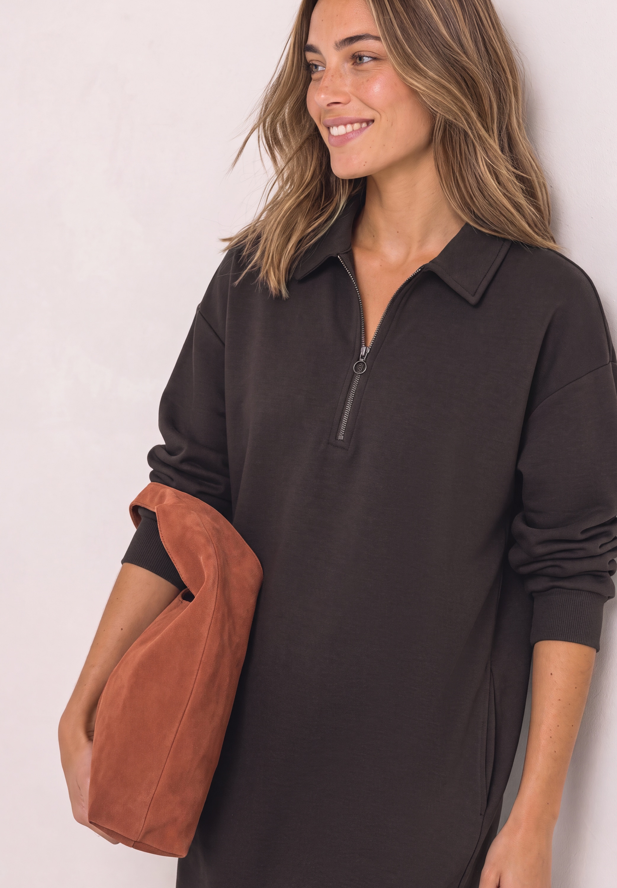 STREET ONE Robe en sweat Poches pour les mains longueur genou avec détail zippé