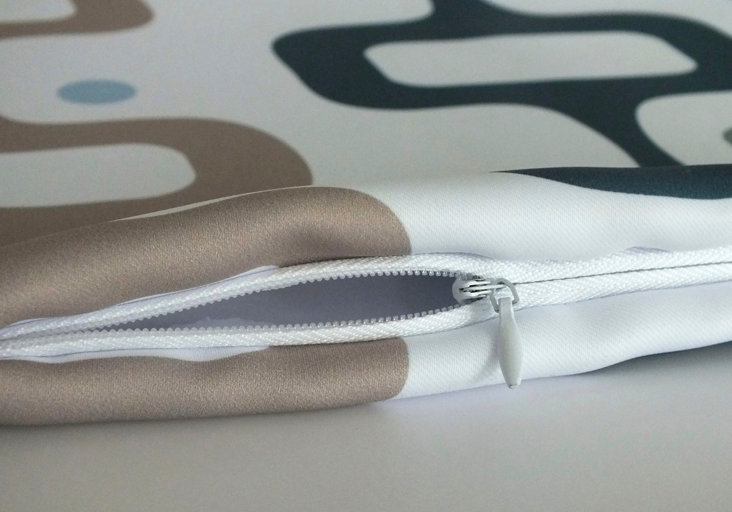 queence Dekokissen »Katja«, Kissenhülle,Formen,Muster,Weiss,Geometrisch,Minimalistisch,Modern