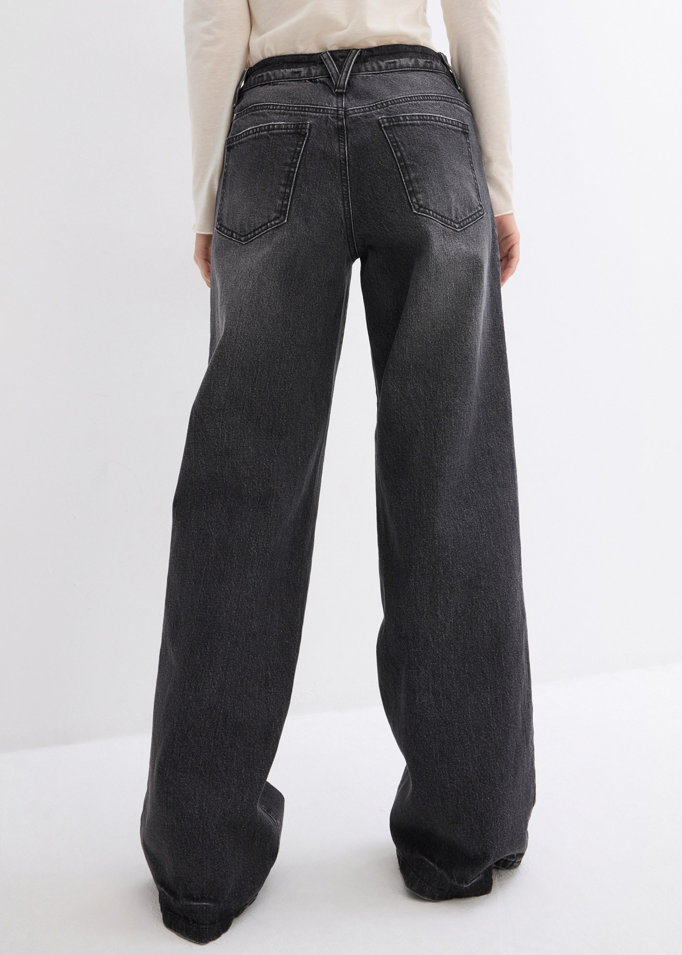 bonprix Weite Jeans 1 mittlere Bundhöhe, aus festem Baumwoll-Denim, mit Zip Fly und Knopf