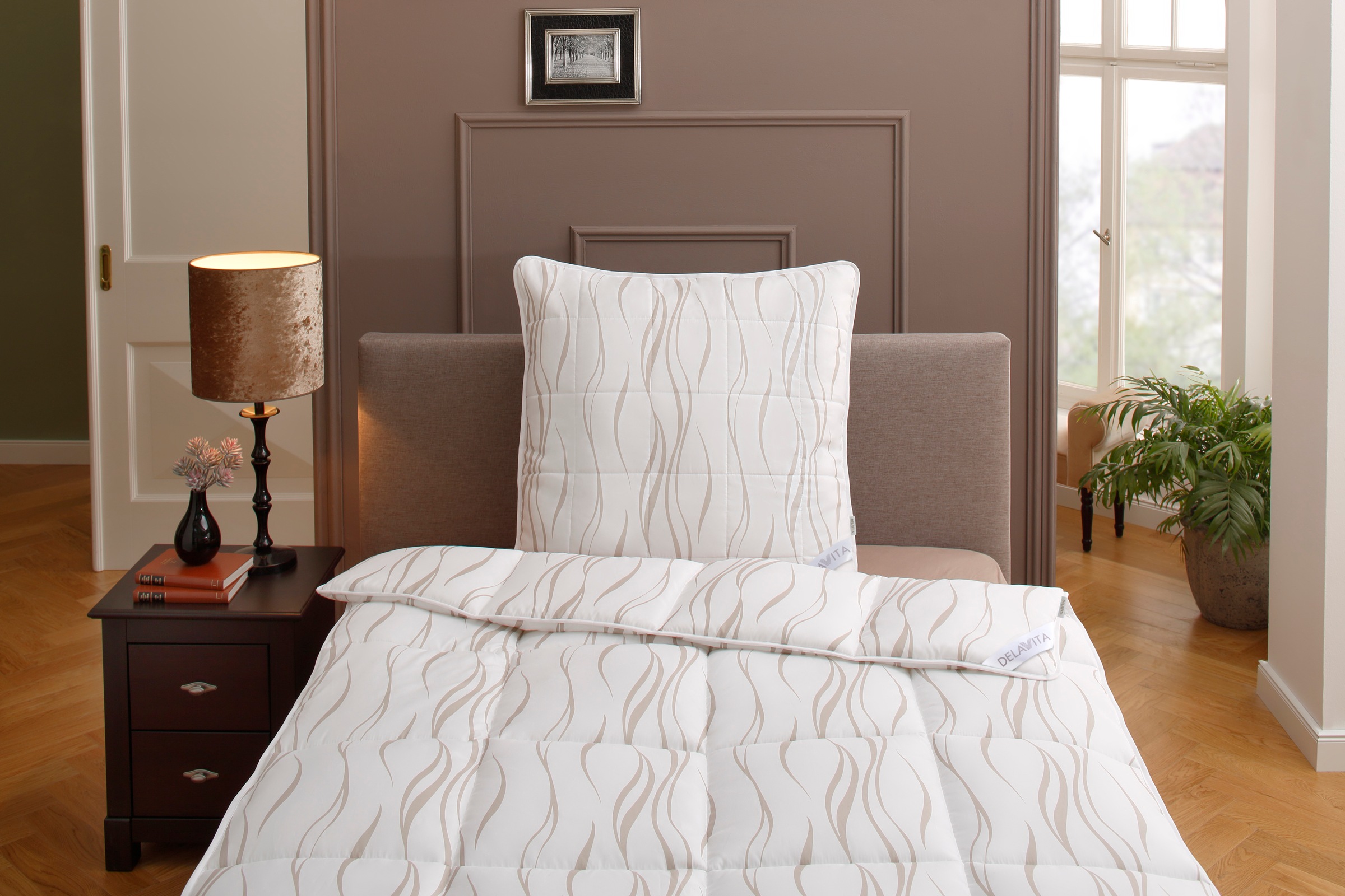 Image of DELAVITA Kunstfaserbettdecke + Kopfkissen »Franka«, durch die 3D-Faser-Füllung kuschelig und anschmiegsam bei Ackermann Versand Schweiz