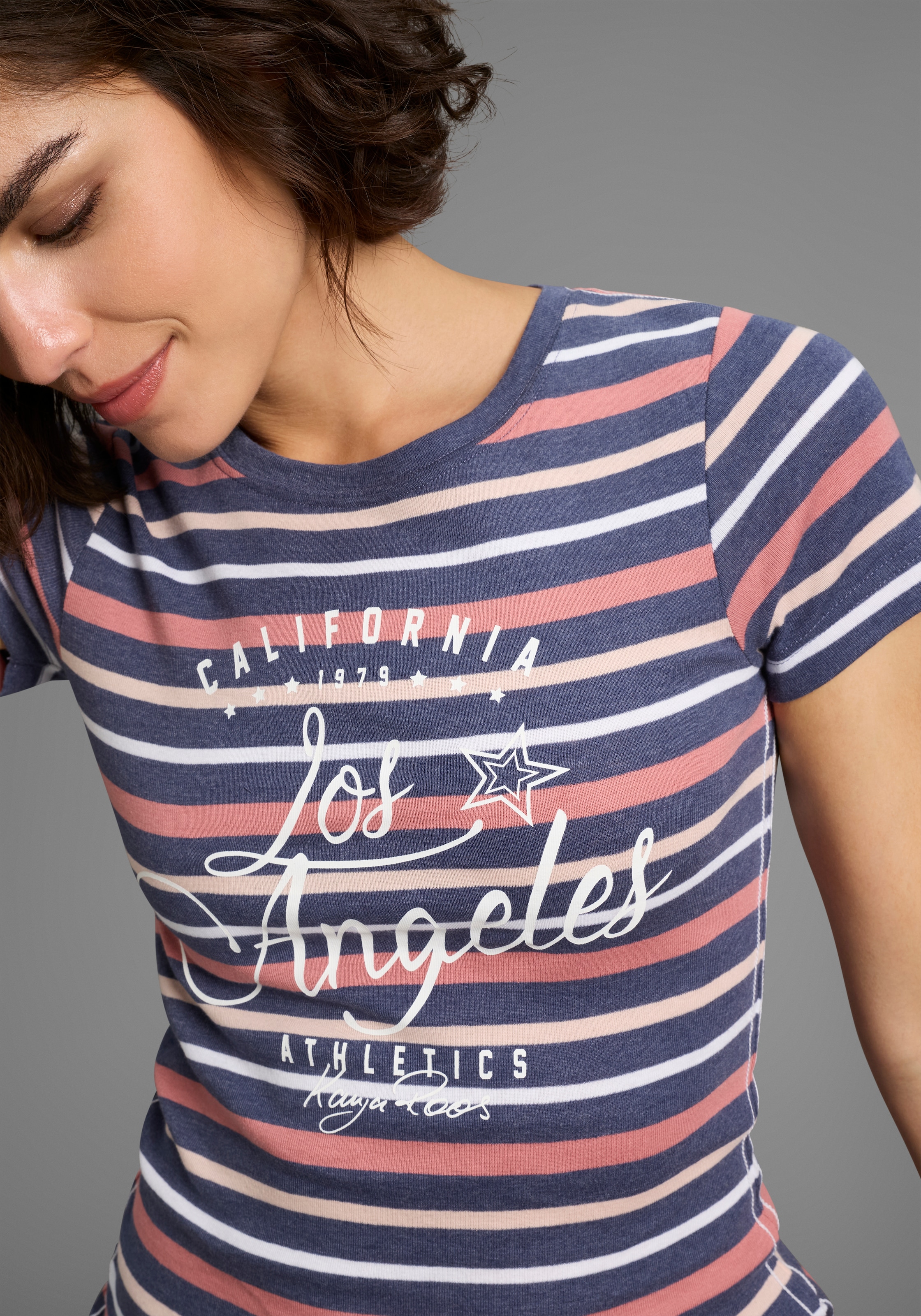 Image of KangaROOS T-Shirt kurzärmelig, sehr figurbetont, aus Baumwolle und Polyester