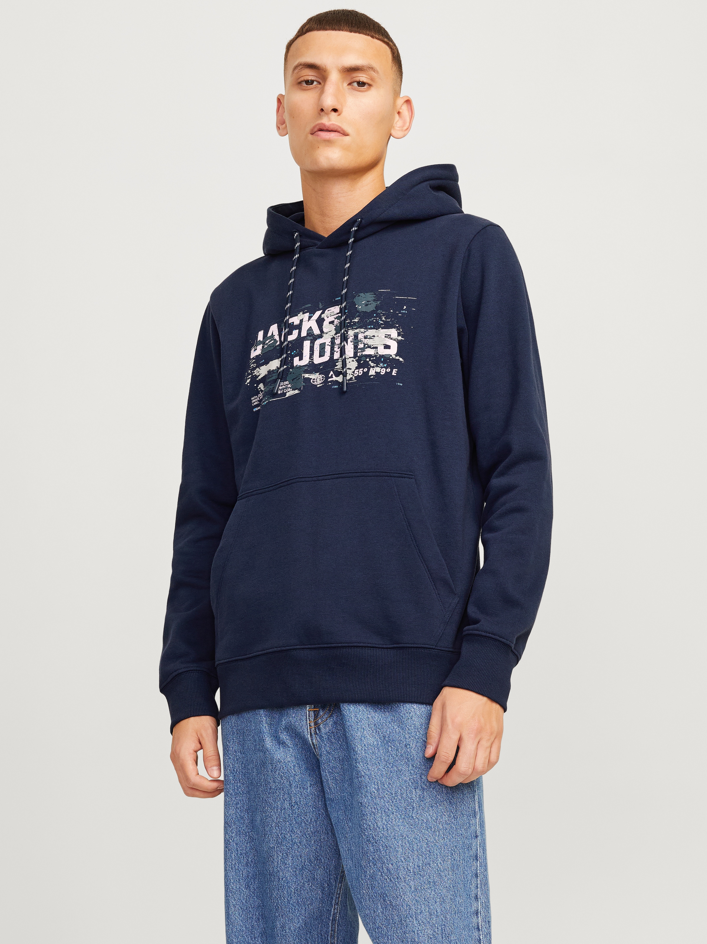 Image of Jack & Jones Kapuzensweatshirt "JCOOUTDOOR LOGO SWEAT HOOD SN"