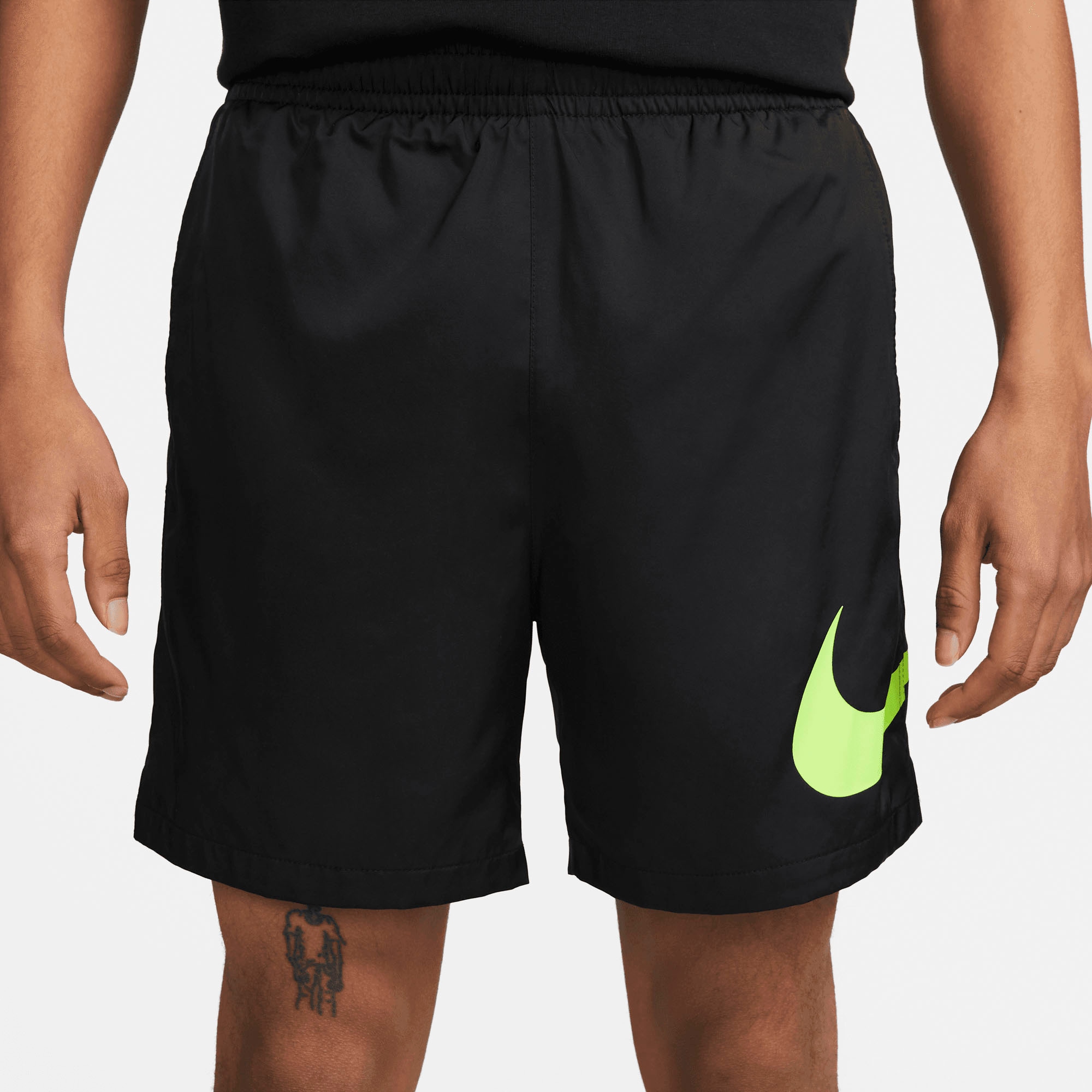 Nike Sportswear Shorts »M NSW REPEAT SW WVN SHORT«