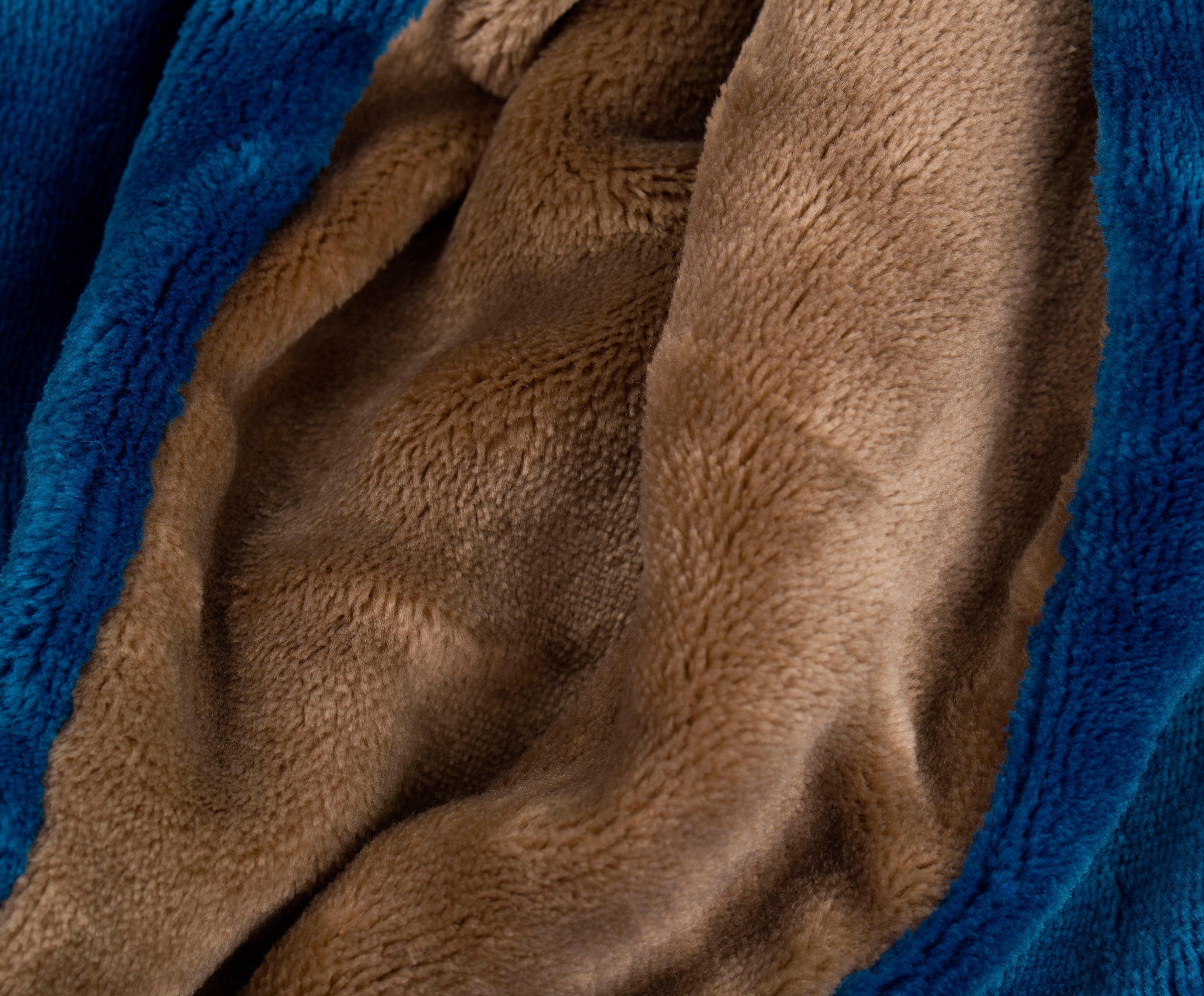 Gözze Wendebettwäsche »Superflausch in Gr. 135x200 oder 155x220 cm«, Fleece kuschelig warm im Winter, Bettwäsche mit Wendeoptik