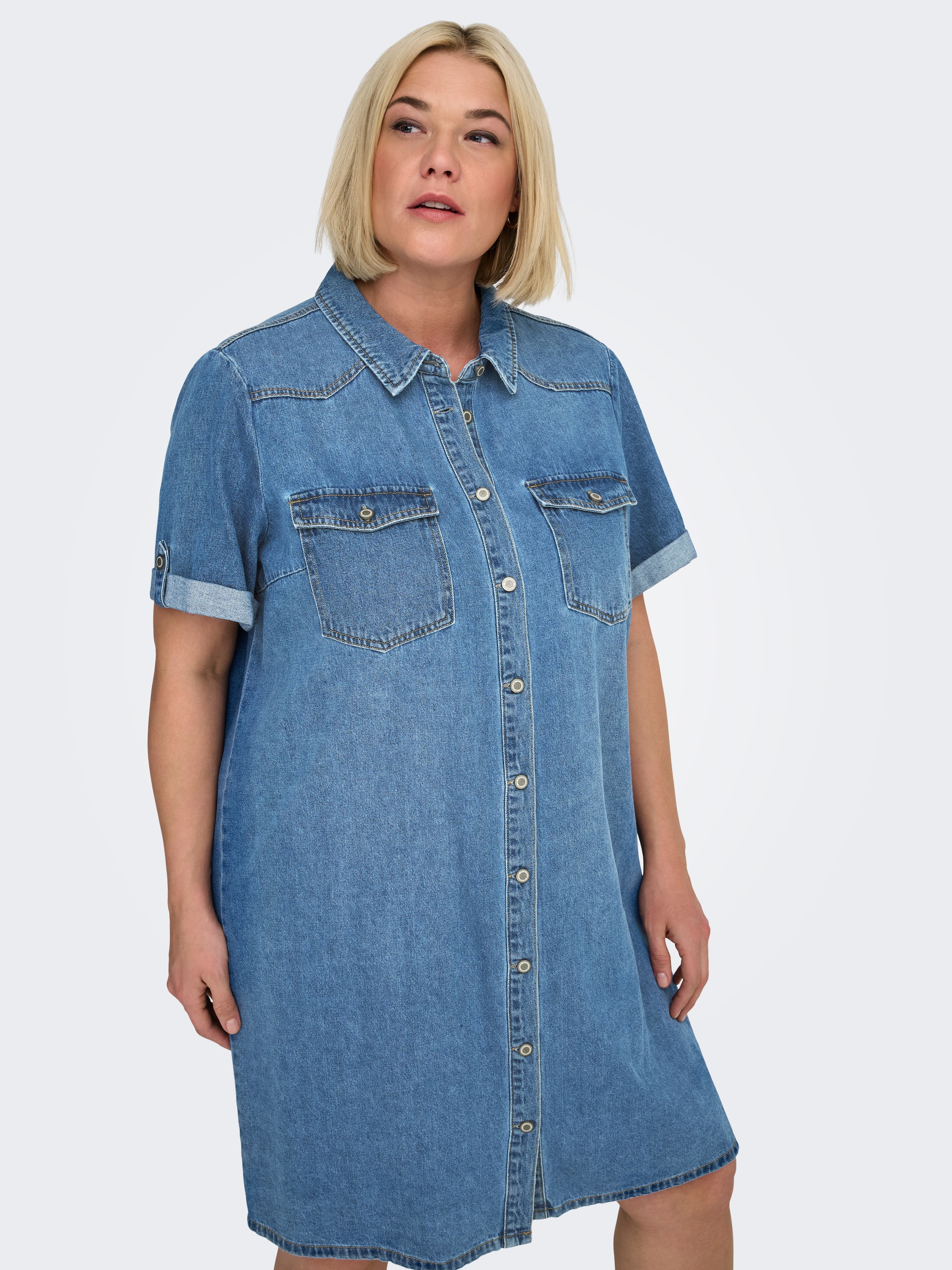 Image of ONLY CARMAKOMA Jeanskleid "CARLISA S/S DNM DRESS GUA NOOS" Brusttaschen