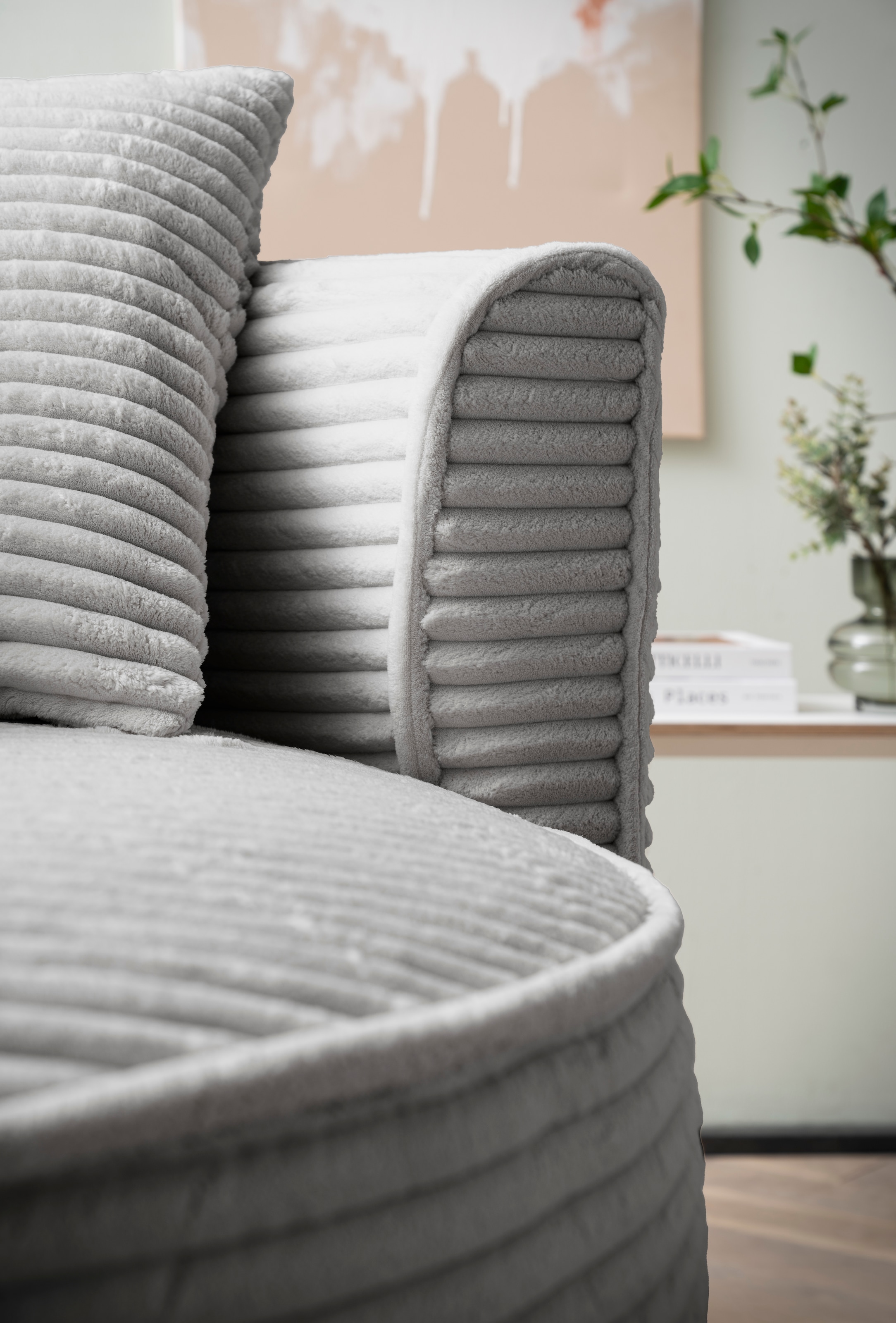 LeGer Home by Lena Gercke XXL-Sessel »ISALIE, Rundsessel mit Hocker, Lesesessel, Loveseat, Big-Sessel«, (Set), trendige Stoffe, 3 Zierkissen, grosse Sitzfläche, Cord, Samt, Bouclé