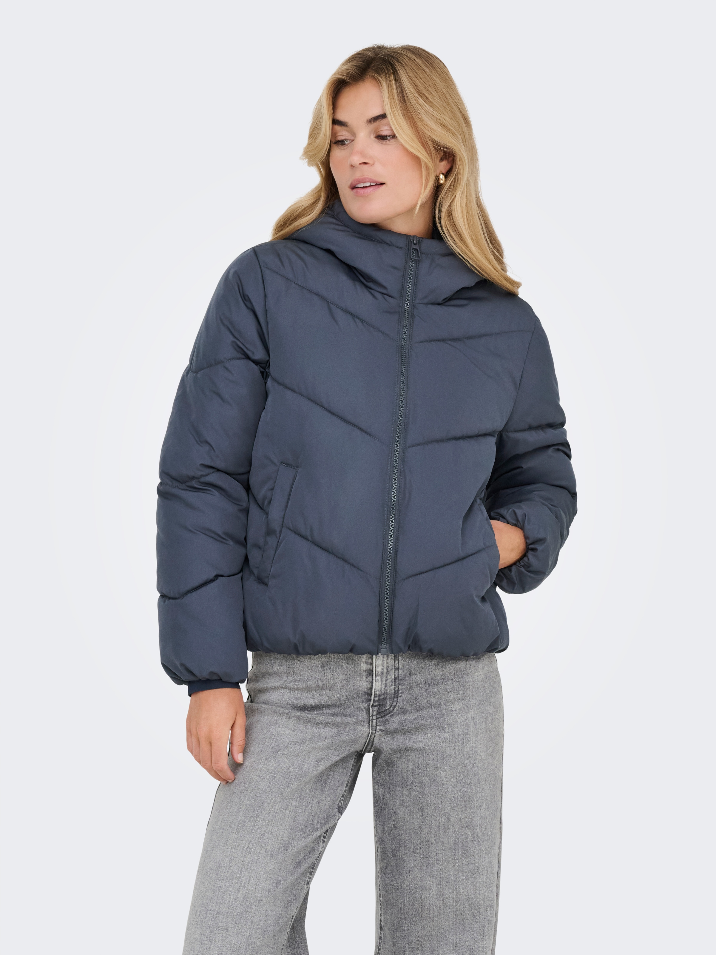 ONLY Steppjacke »ONAGNETE PUFFER HOOD JACKET OTW ZL«, mit Kapuze