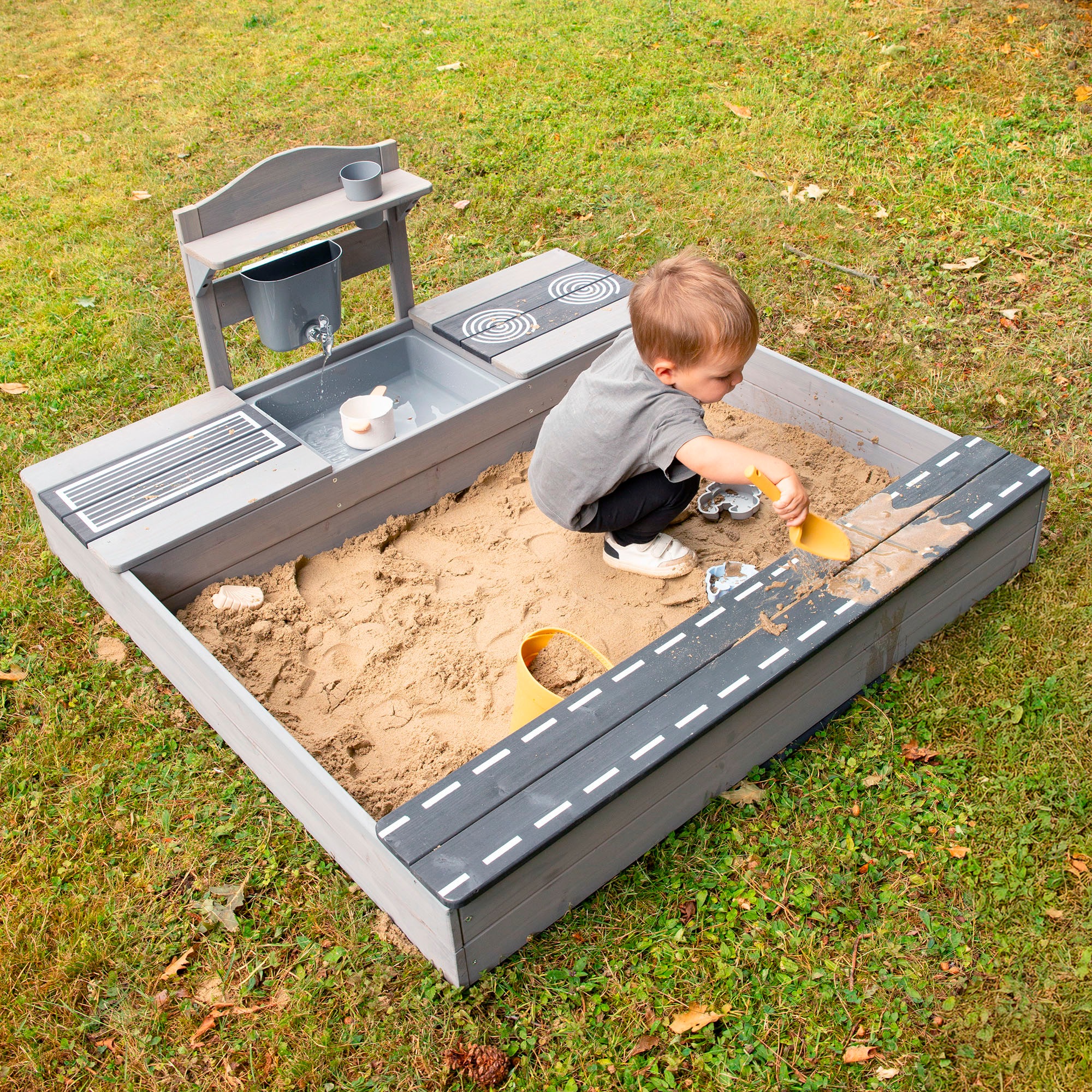 roba® Sandkasten »117 x 118 x 54 cm, mit Matschküche, grau« FSC® - schützt Wald